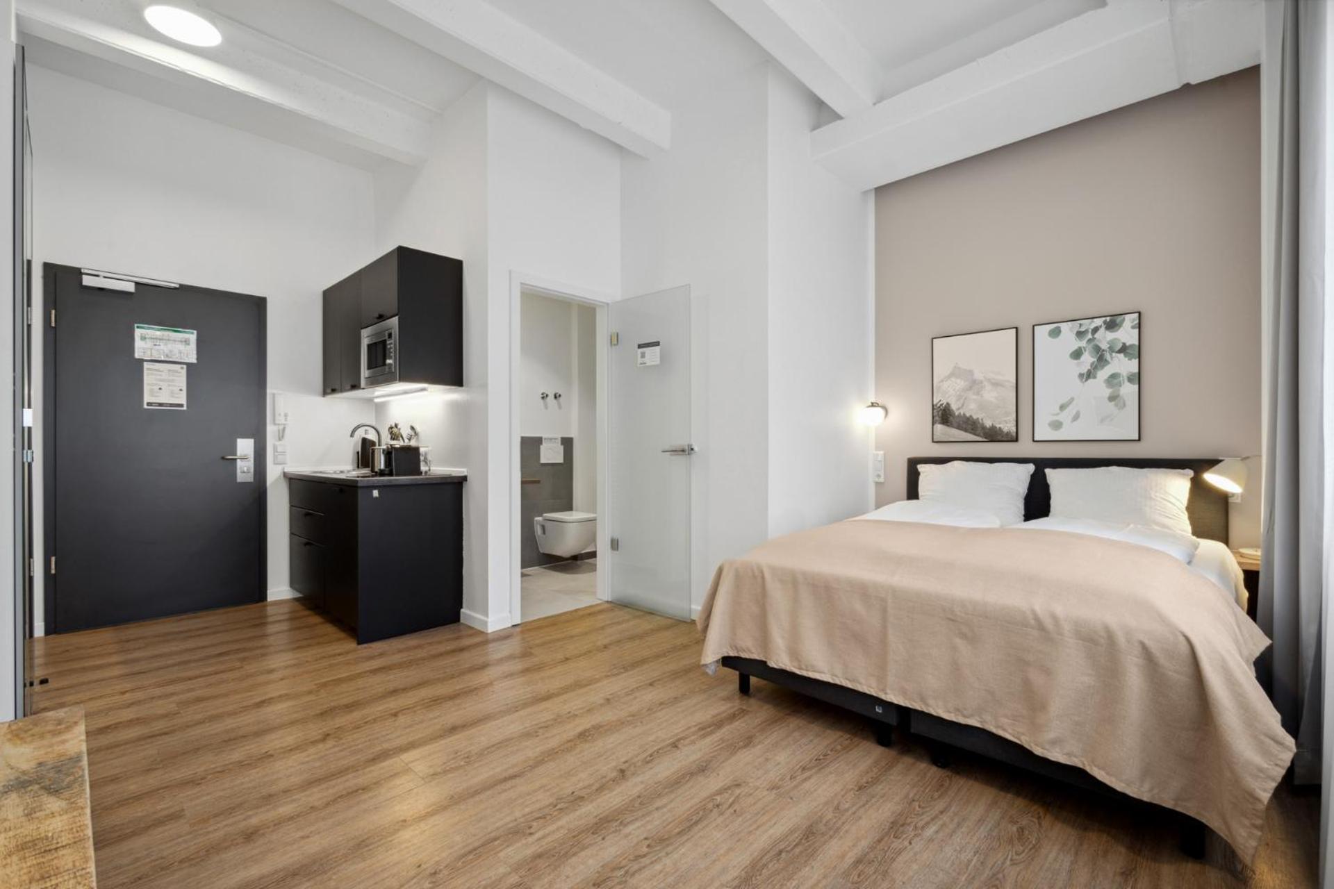 Aparthotel Limehome Fritz-erler Str 4*