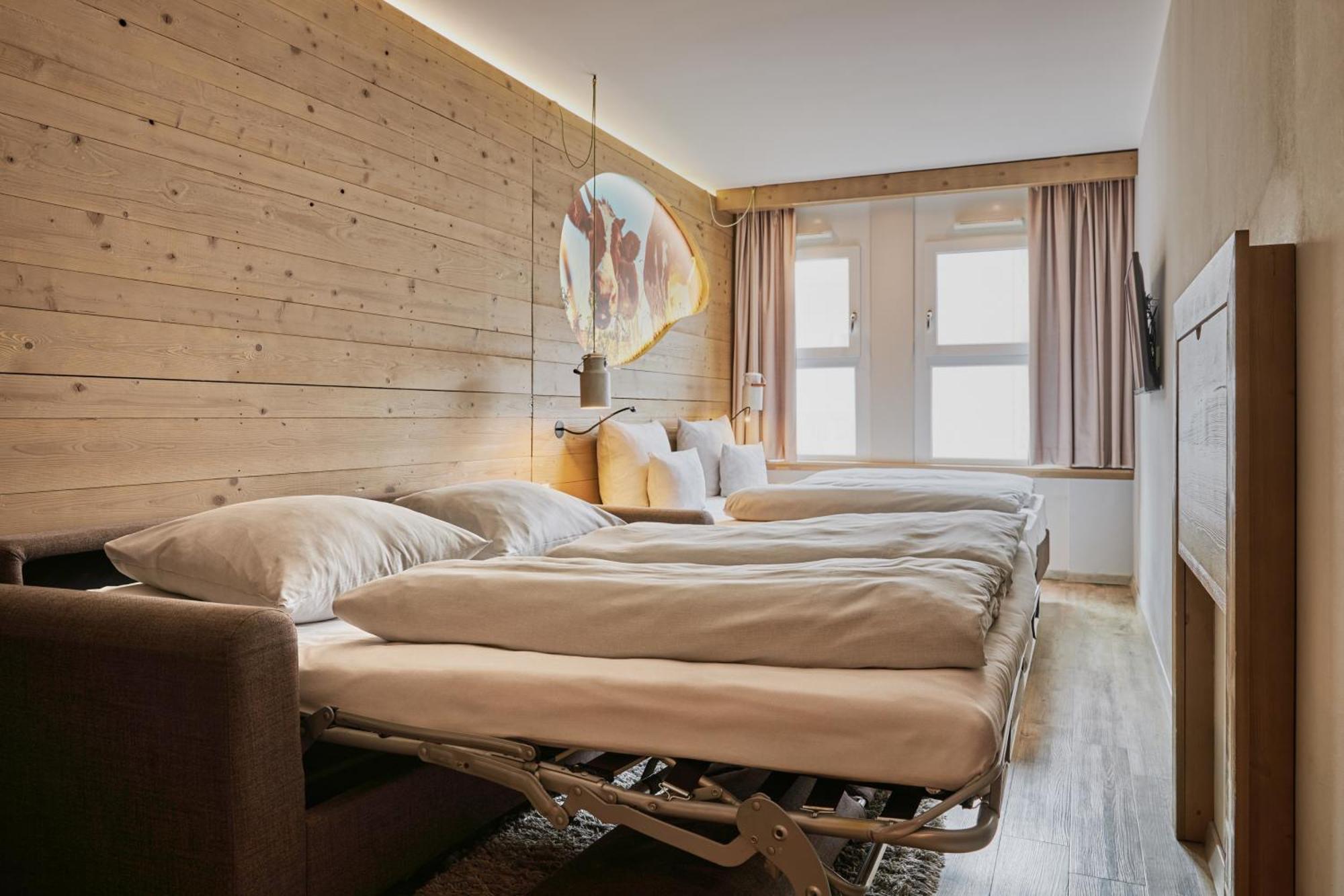 Hotel Cocoon Hauptbahnhof 4*