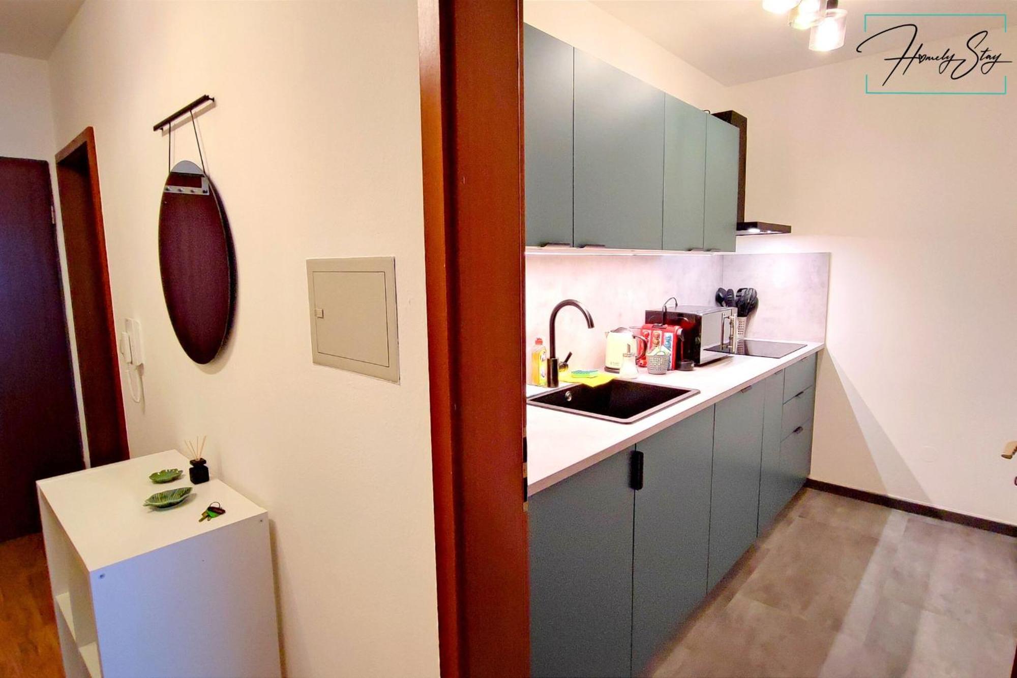 Apartment Homely Serenity Greens - Stylisch Studio-apartment With Kitchen - 10 Min To Station, Pet Friendly