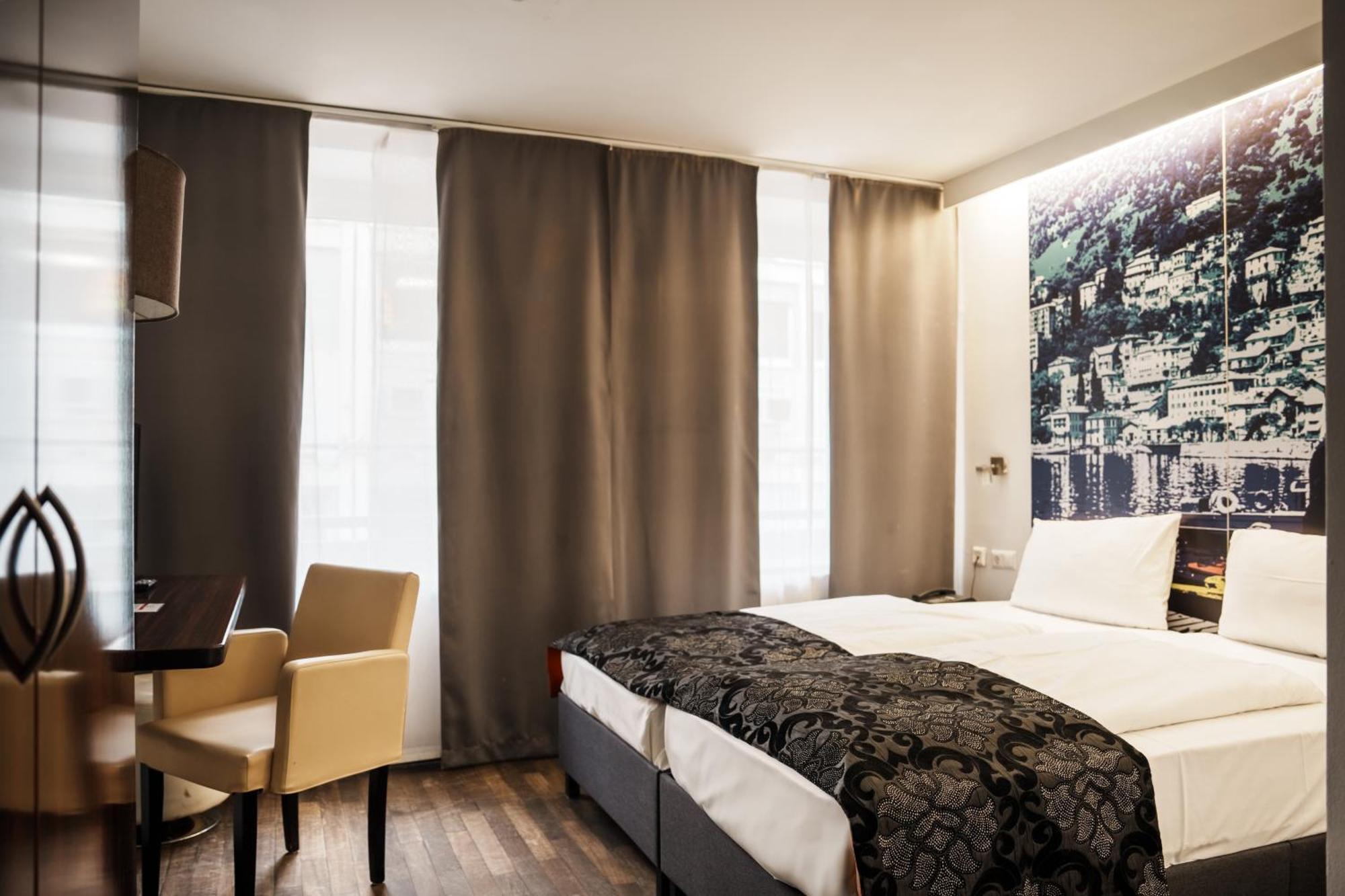 Helvetia Center 3* Munique