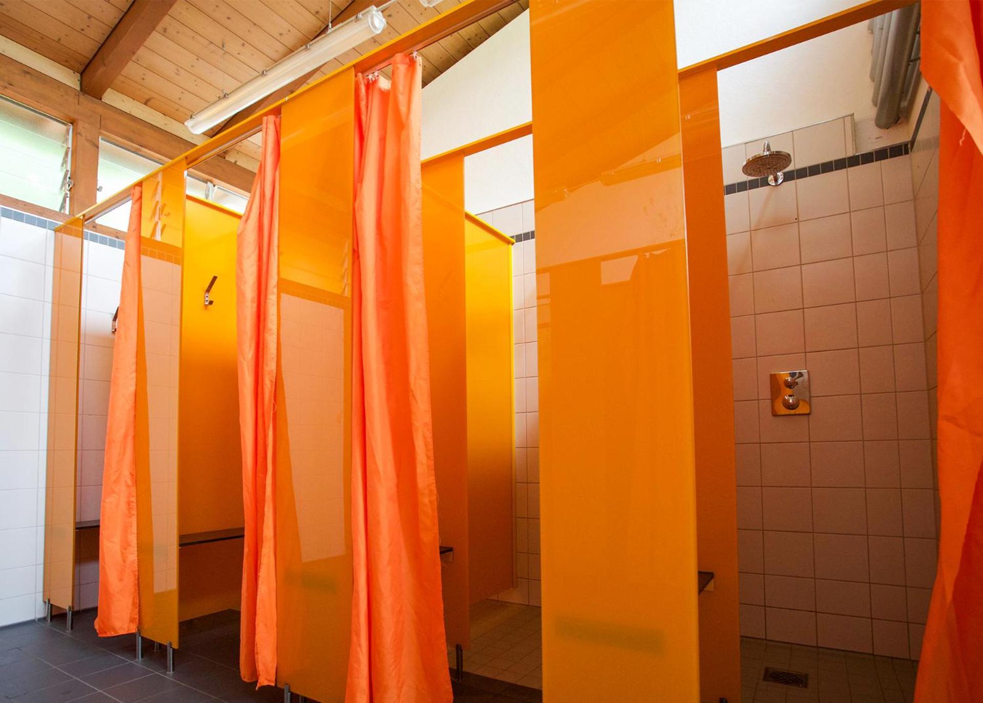 The Tent - Youth Only - Buchung Leider Nur Bis 30 Jahre Moeglich! Hostel Munich