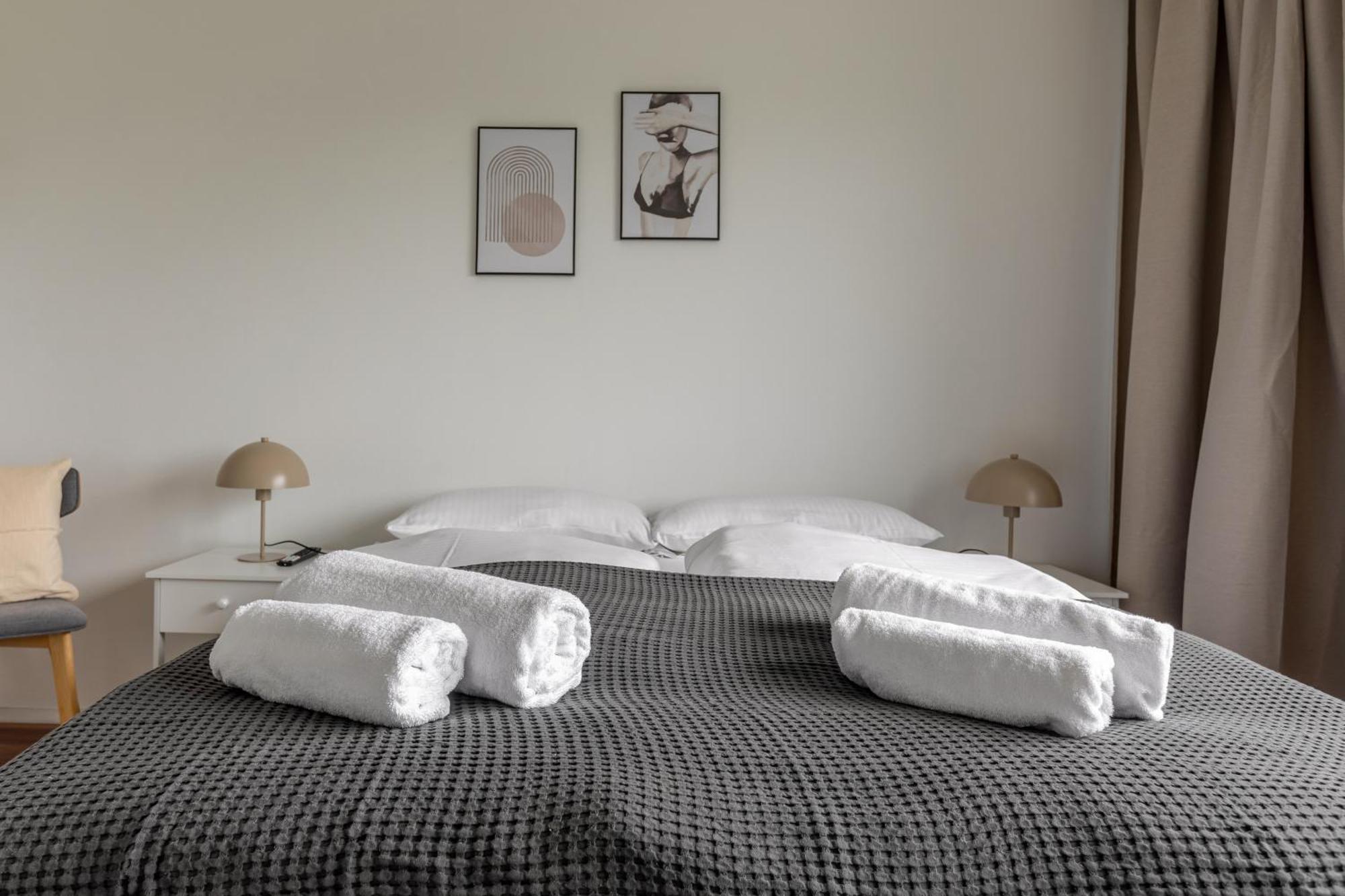Apartment Global Living - Design I Terrace I Kitchen I Smart-tv I Parking Space I *