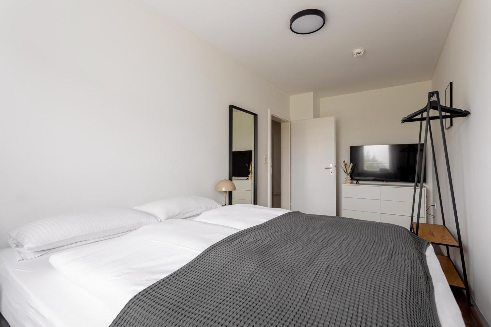 Global Living - Design I Terrace I Kitchen I Smart-tv I Parking Space I Munich
