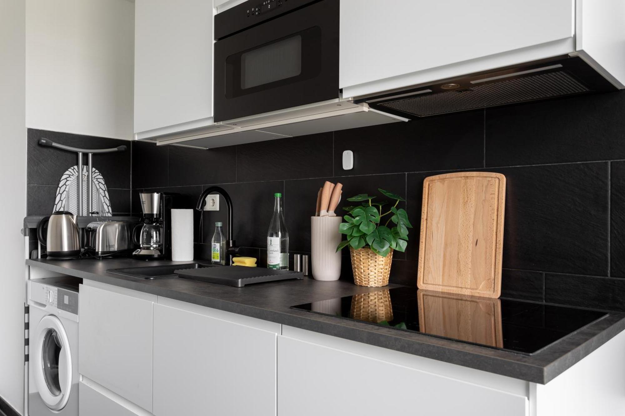Global Living - Design I Terrace I Kitchen I Smart-tv I Parking Space I Apartment Munich