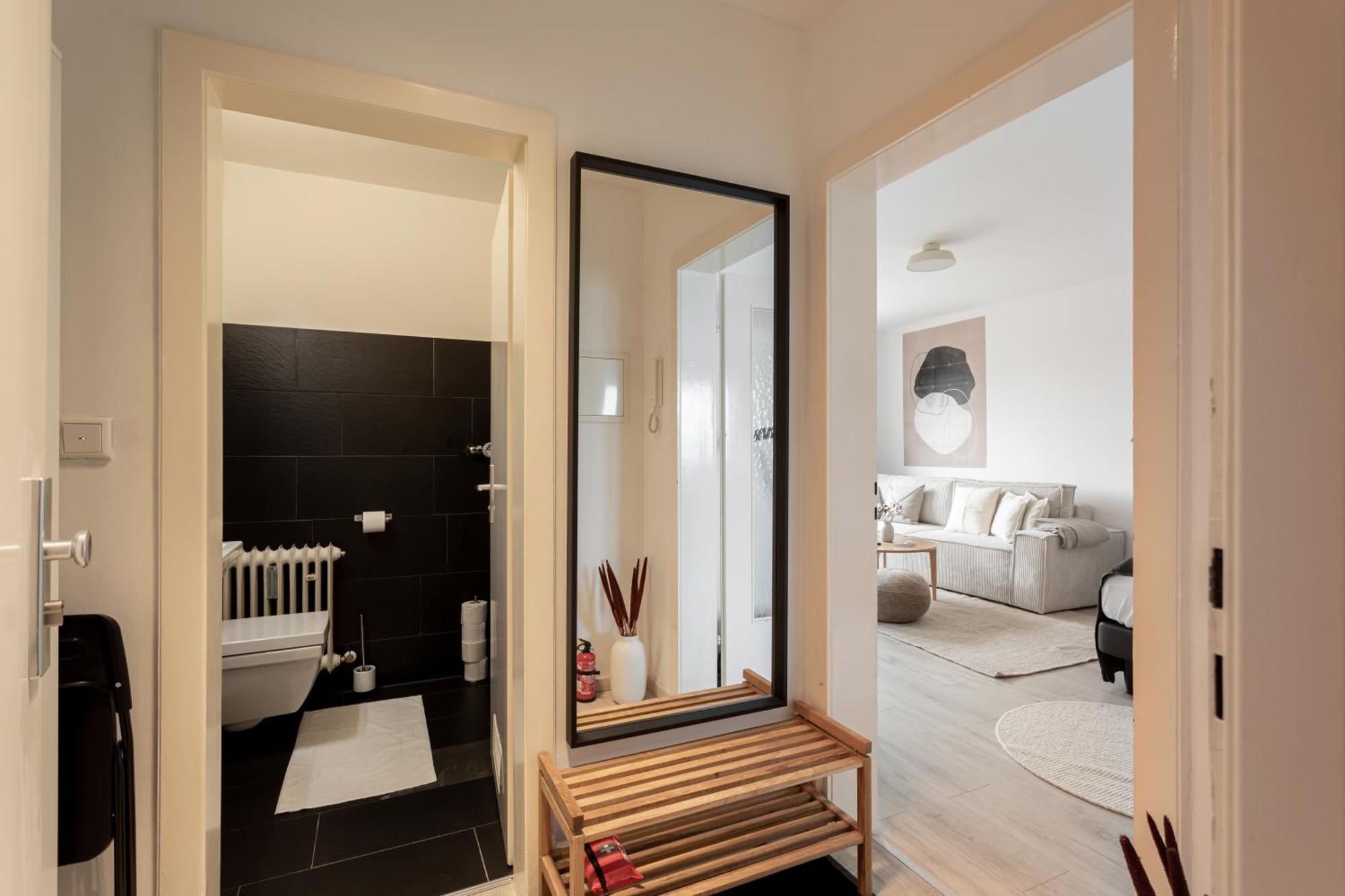 Global Living - Design I Terrace I Kitchen I Smart-tv I Parking Space I