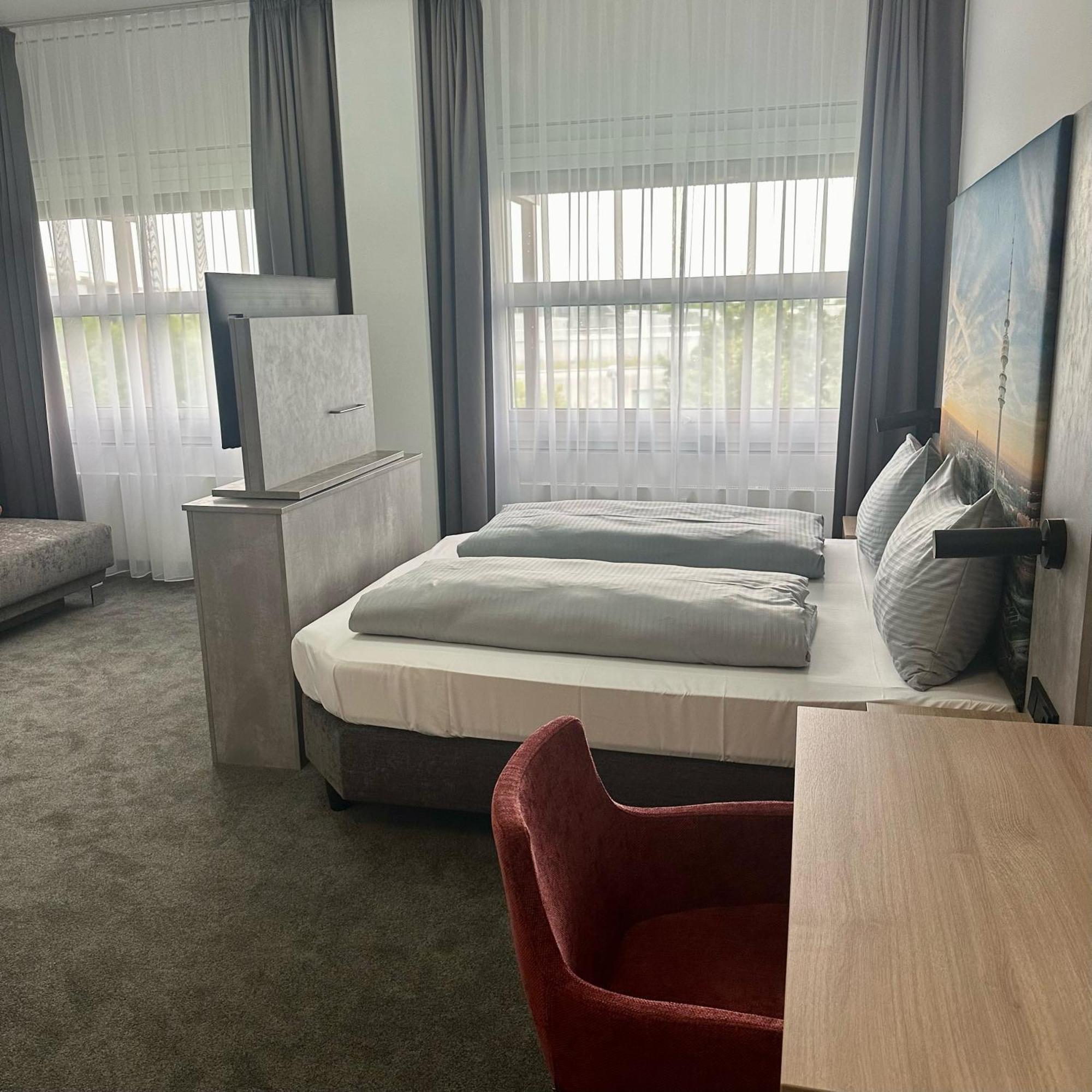 Rimedya - An Der Messe Hotel 4*