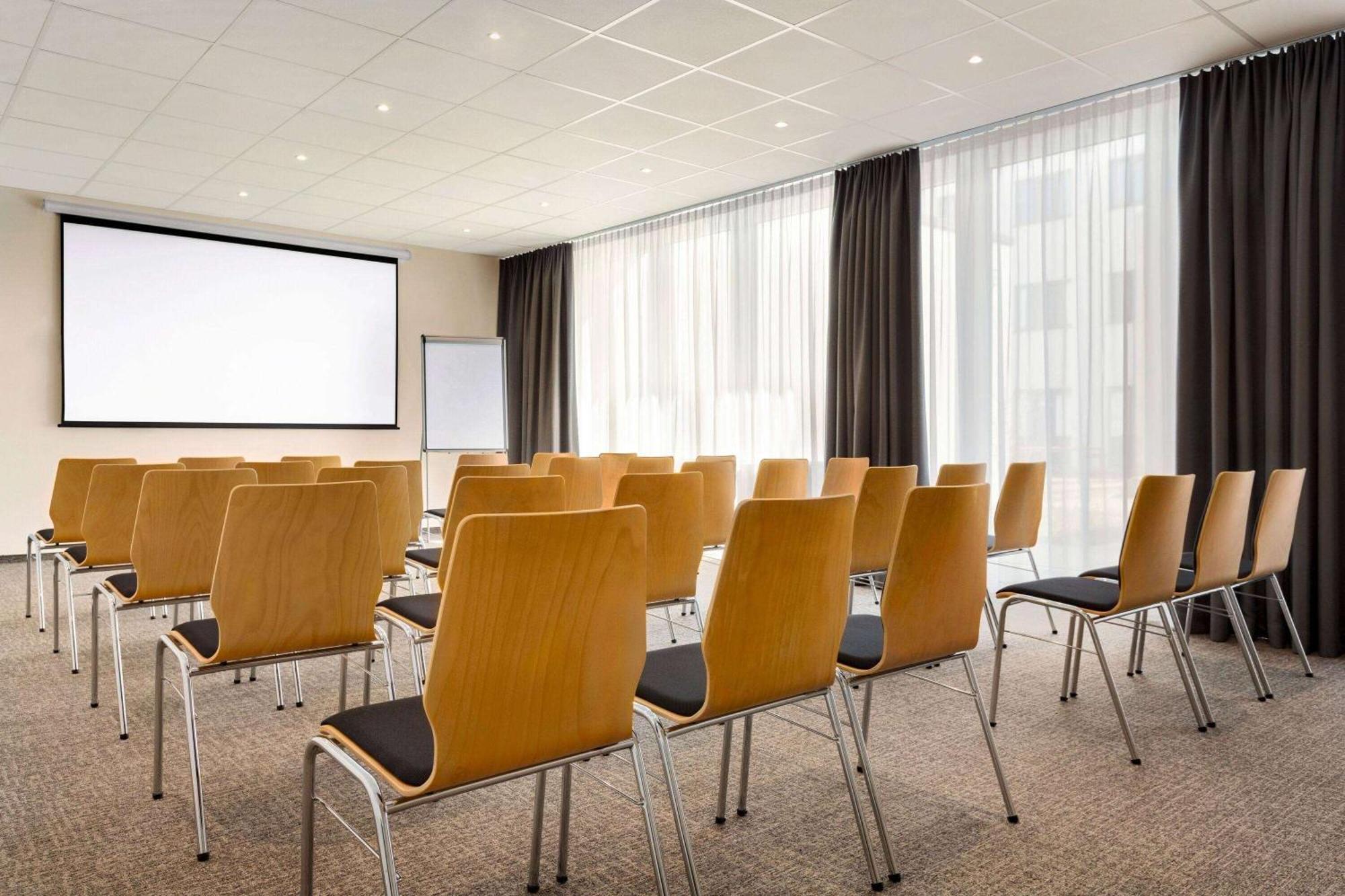 Hotel Wyndham Garden Messe Munich
