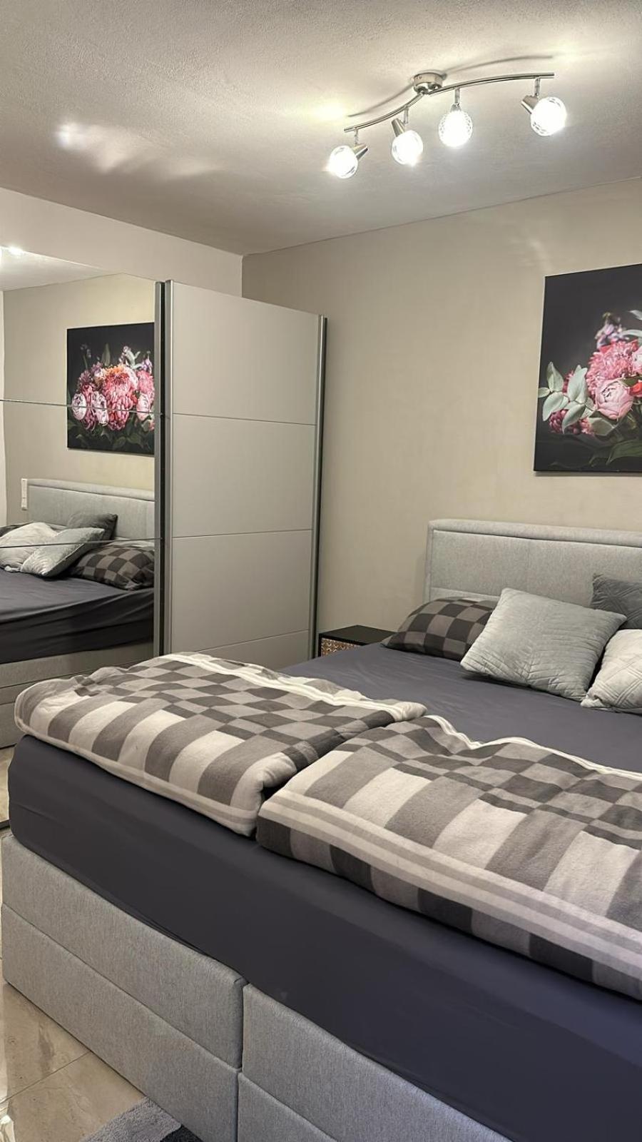 One Bedroom Souterrain With Kitchen And Personal Bathroom Apartment *