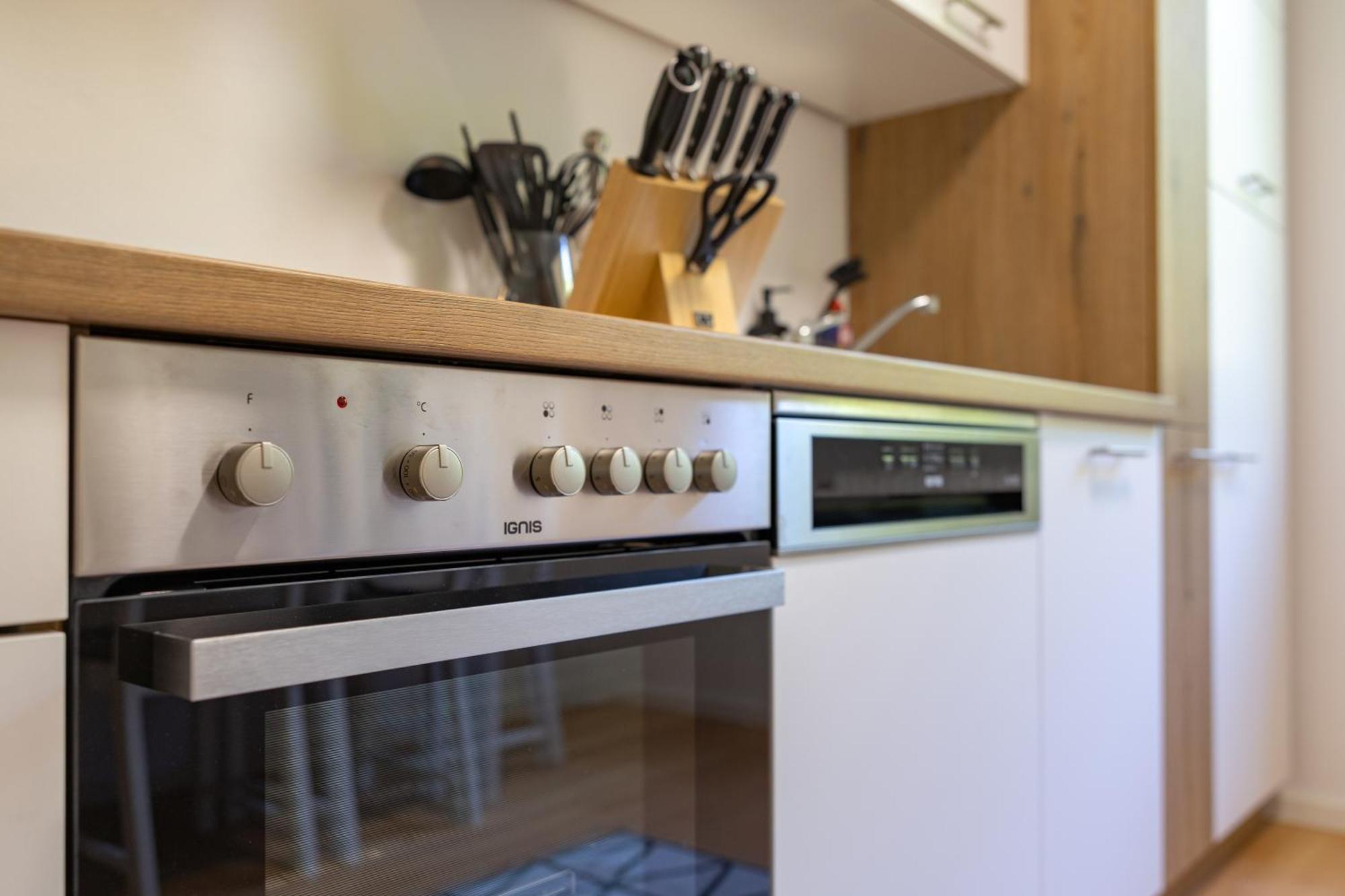Sweethome - Kueche, Stellplatz, Wlan, Naehe S-bahn Apartment Munich