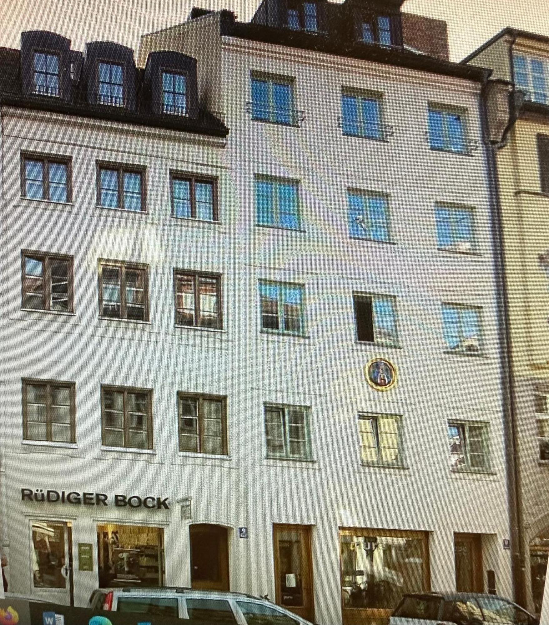 Stadtmitte - Naehe Stachus - Mit 2 Sz Und 2 Baedern -schlafsofa - Fuer 5 Personen * Munique