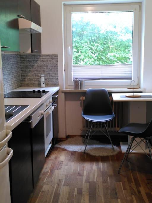 3 Zimmer-wohnung - Fuer Arbeitsaufenthalte - Gemuetlich, Gut Gelegen Und Guenstige Wochenraten Apartment Munich