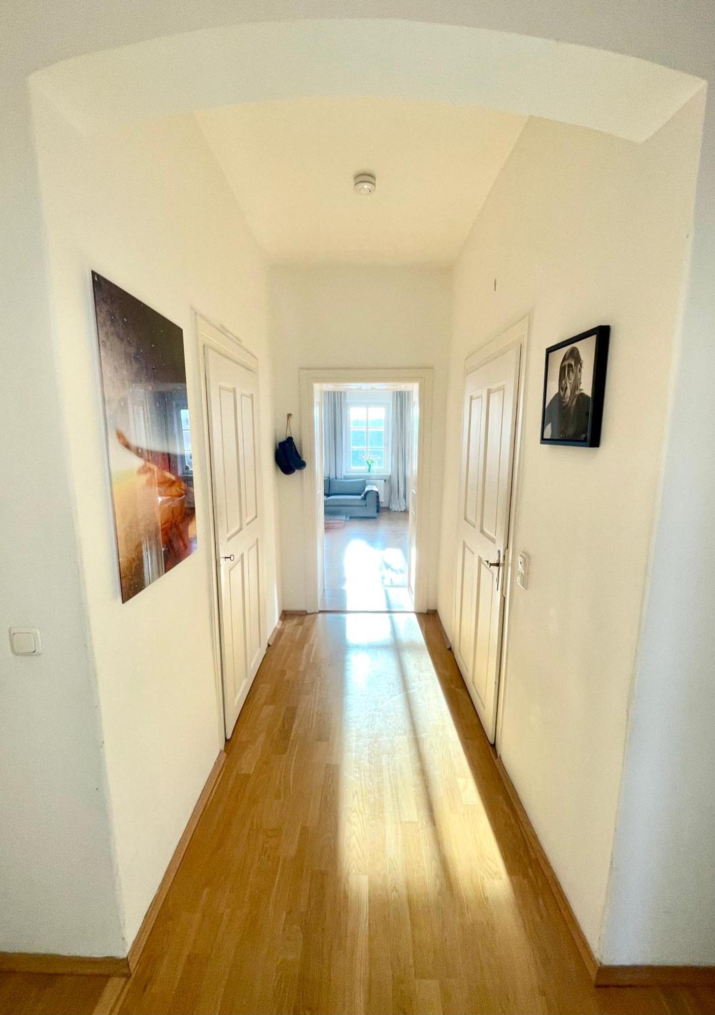 New Furnished, Exclusive Large Flat In Center, 30min To Airport * Munich