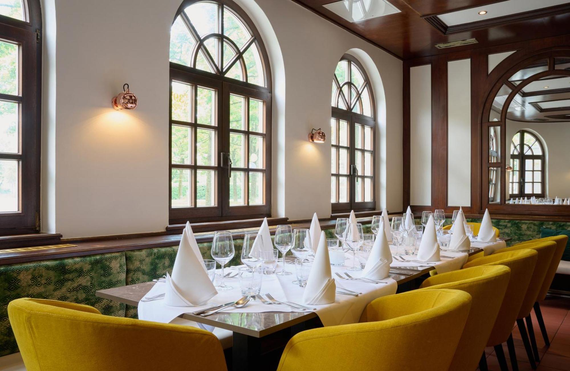 Leonardo & Residenz Hotel 4*