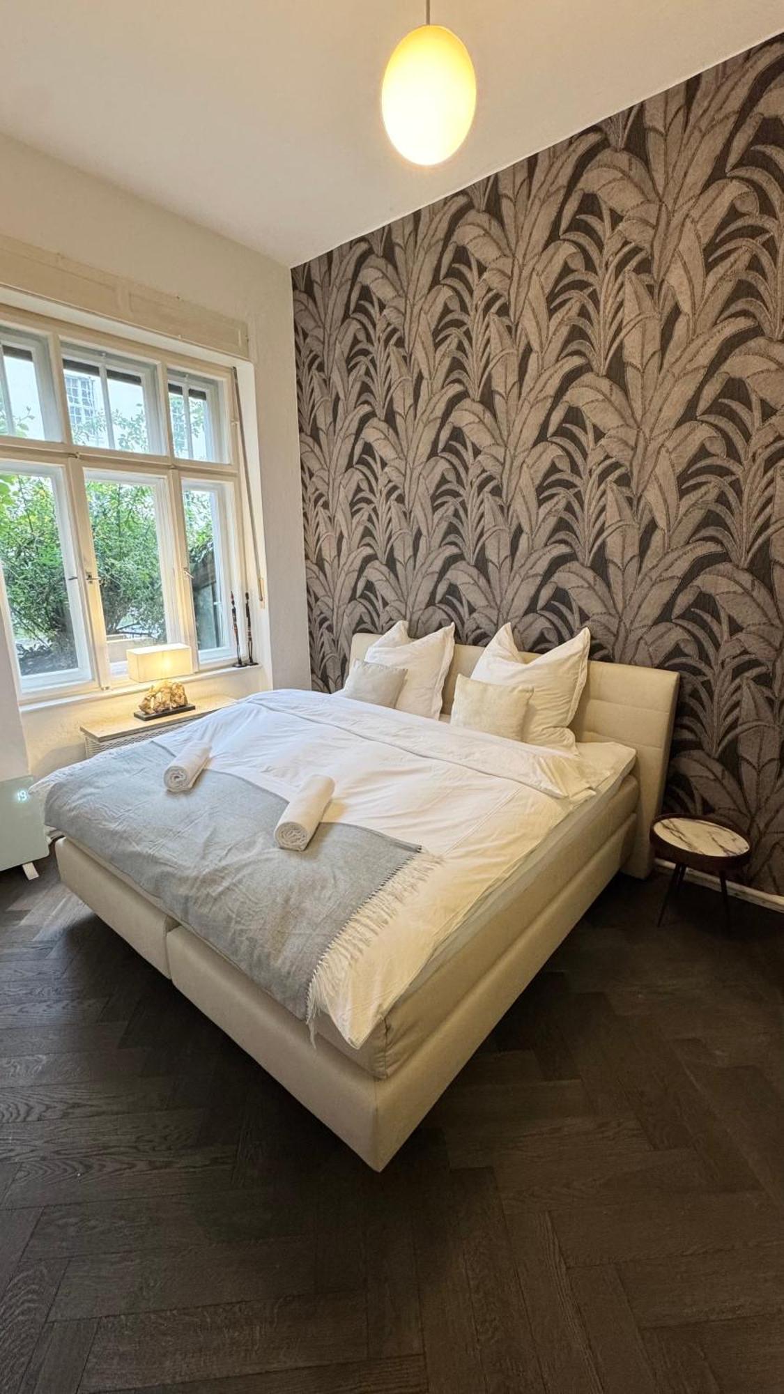 Exklusives Designer-apartment In Altbogenhausen Hochwertige Ausstattung Fuer Hoechste Ansprueche Munich