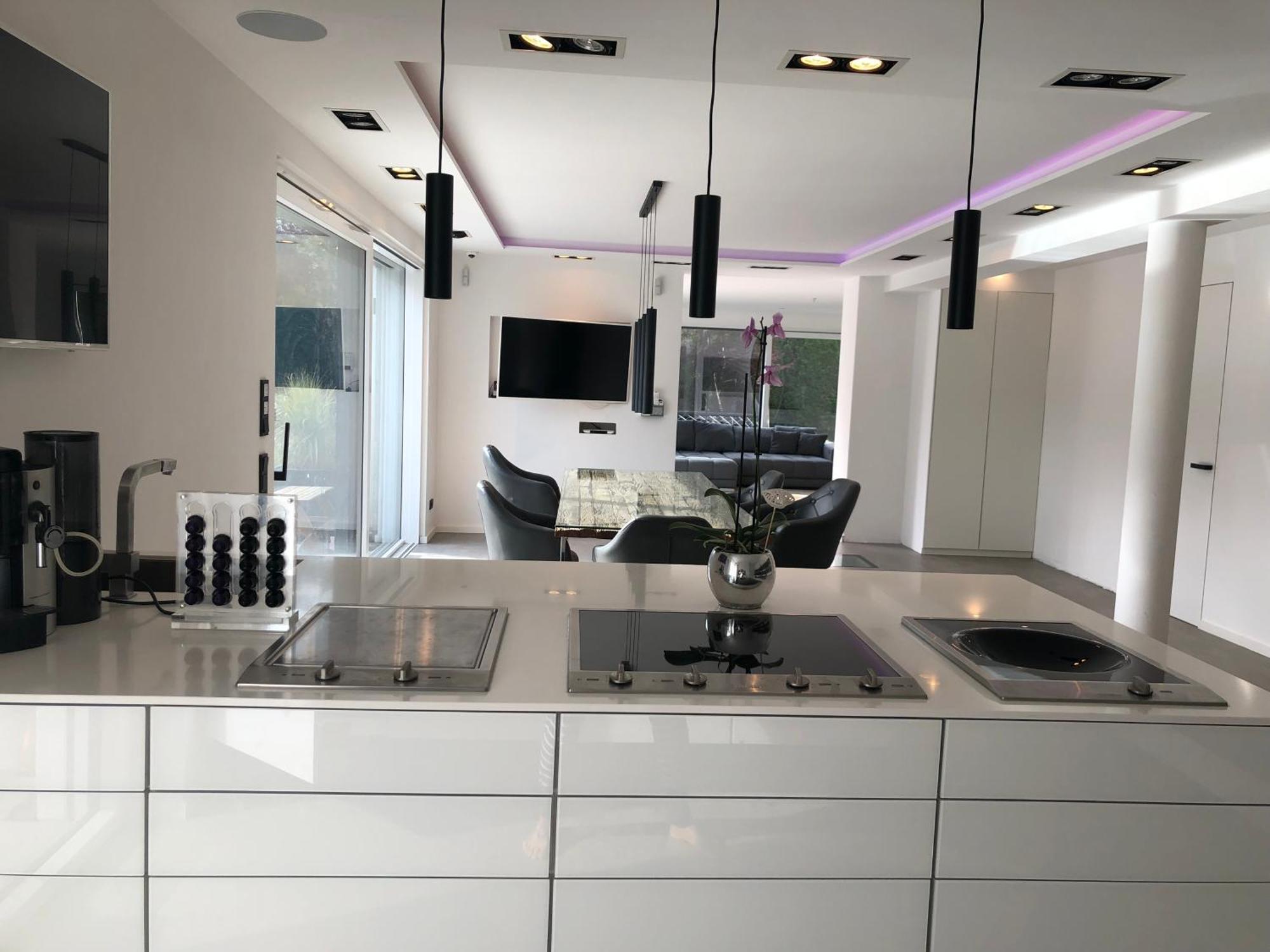 Outstanding 9 Bedroom With Pool In Villa Munich