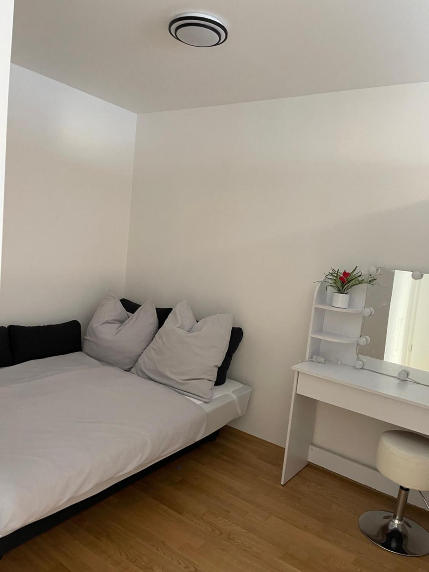 Luxury In Apartment *