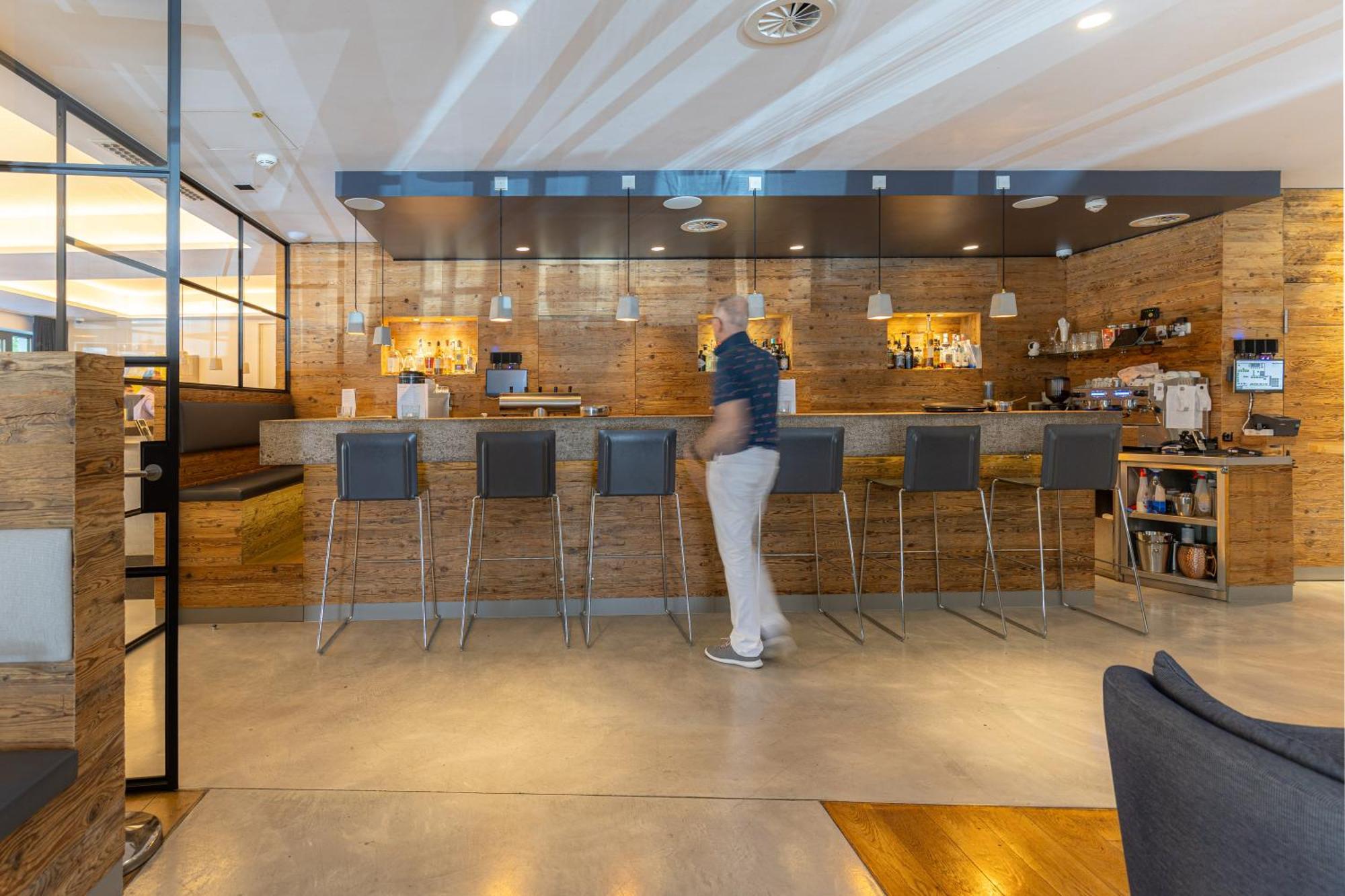Bayer 89 Vi Vadi Hotel Munich