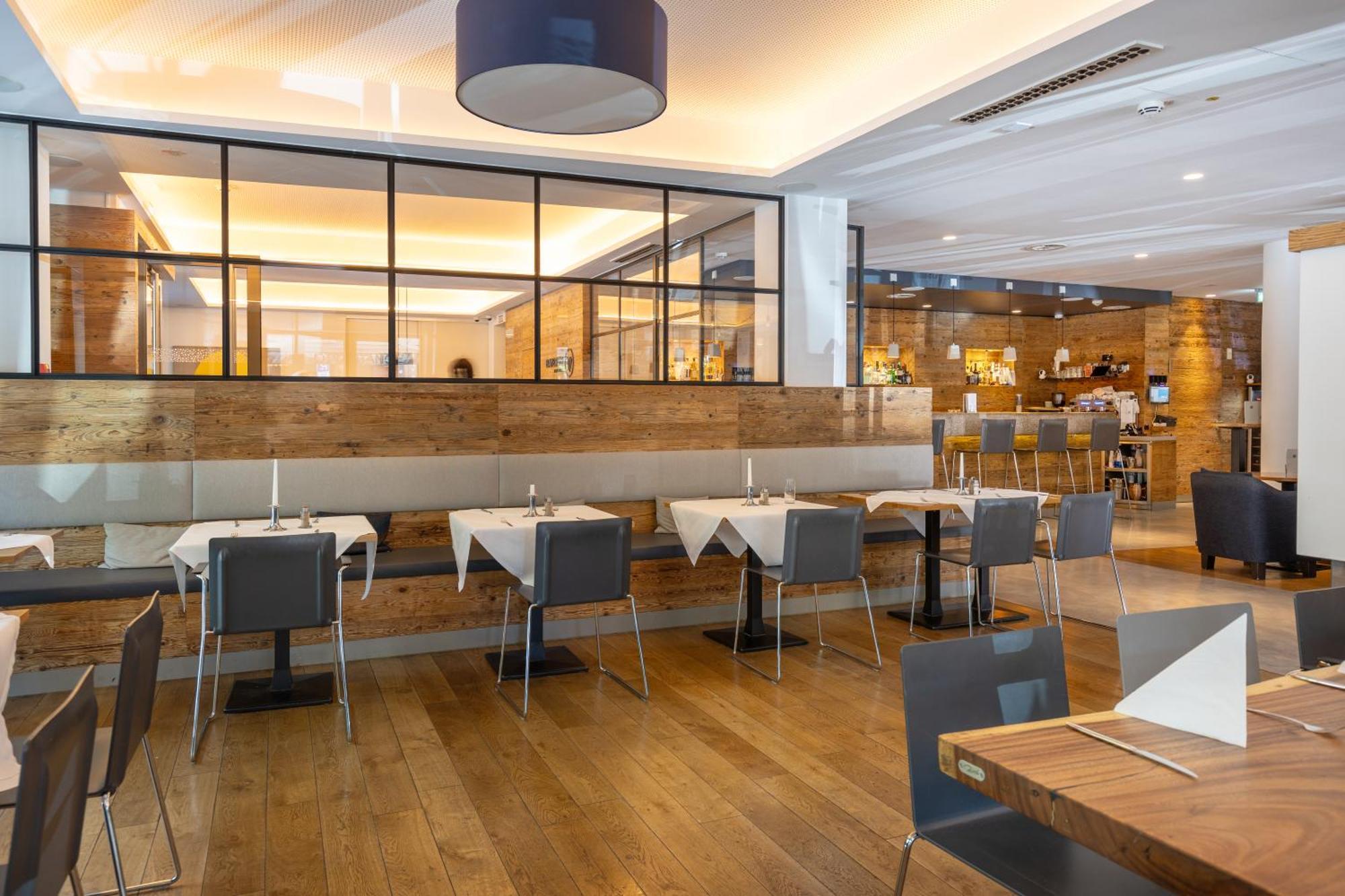 Bayer 89 Vi Vadi Hotel Munich