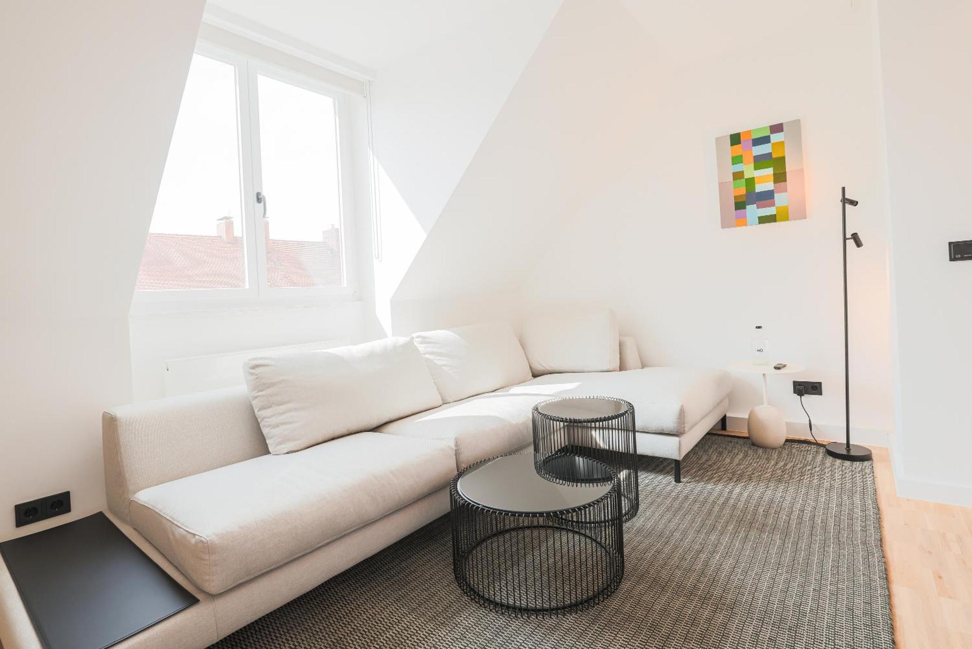 Bob W Schwabing 4*