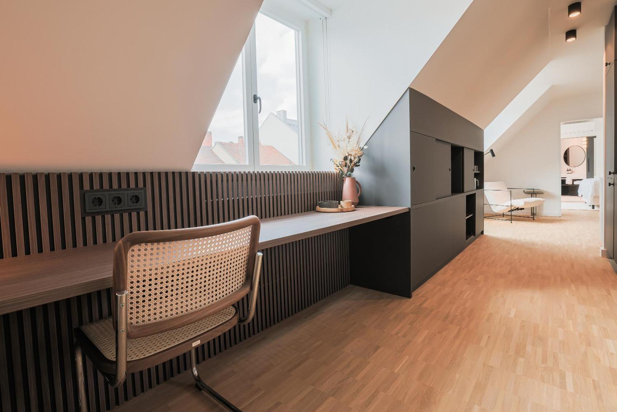 Bob W Schwabing Aparthotel Munich
