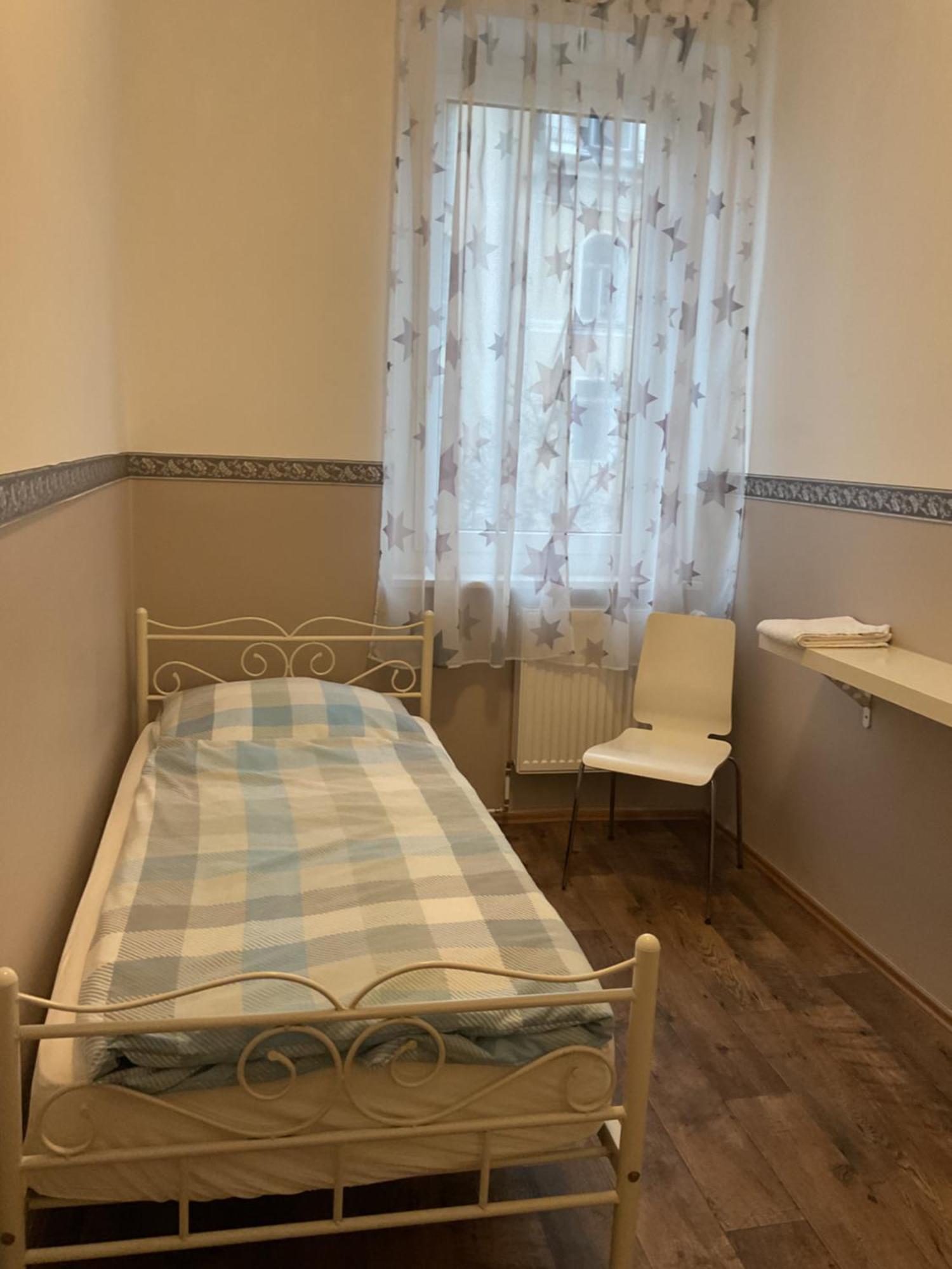 Pension&hostel Anna - Monteurzimmer * Munich