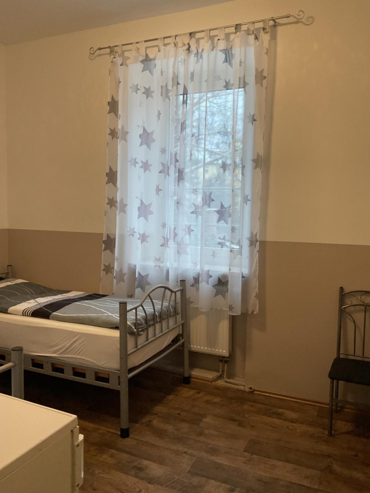 Pension&hostel Anna - Monteurzimmer Hostel *