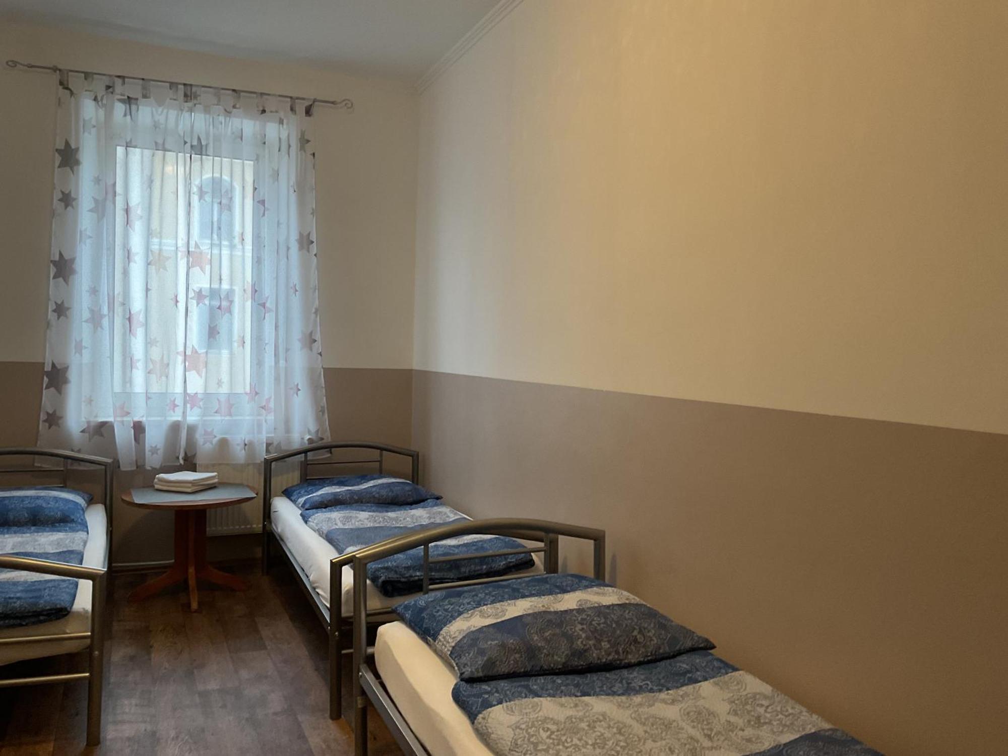 Hostel Pension&hostel Anna - Monteurzimmer