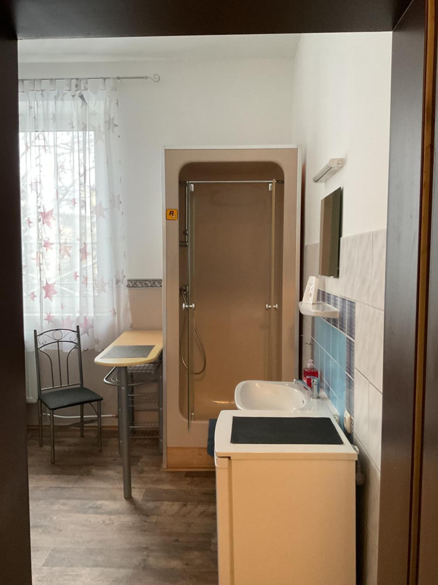 Pension&hostel Anna - Monteurzimmer * Munich