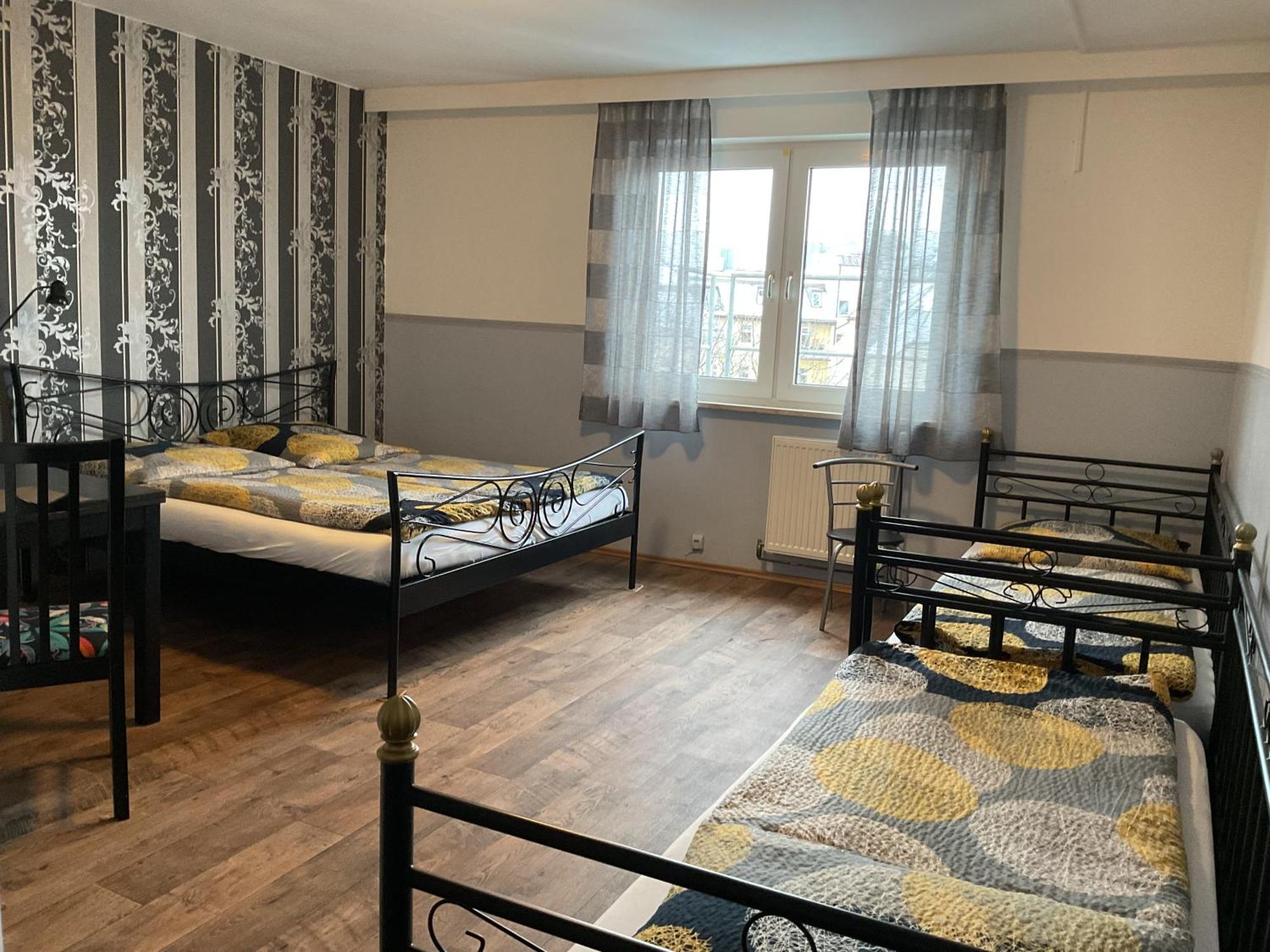 Hostel Pension&hostel Anna - Monteurzimmer Munich