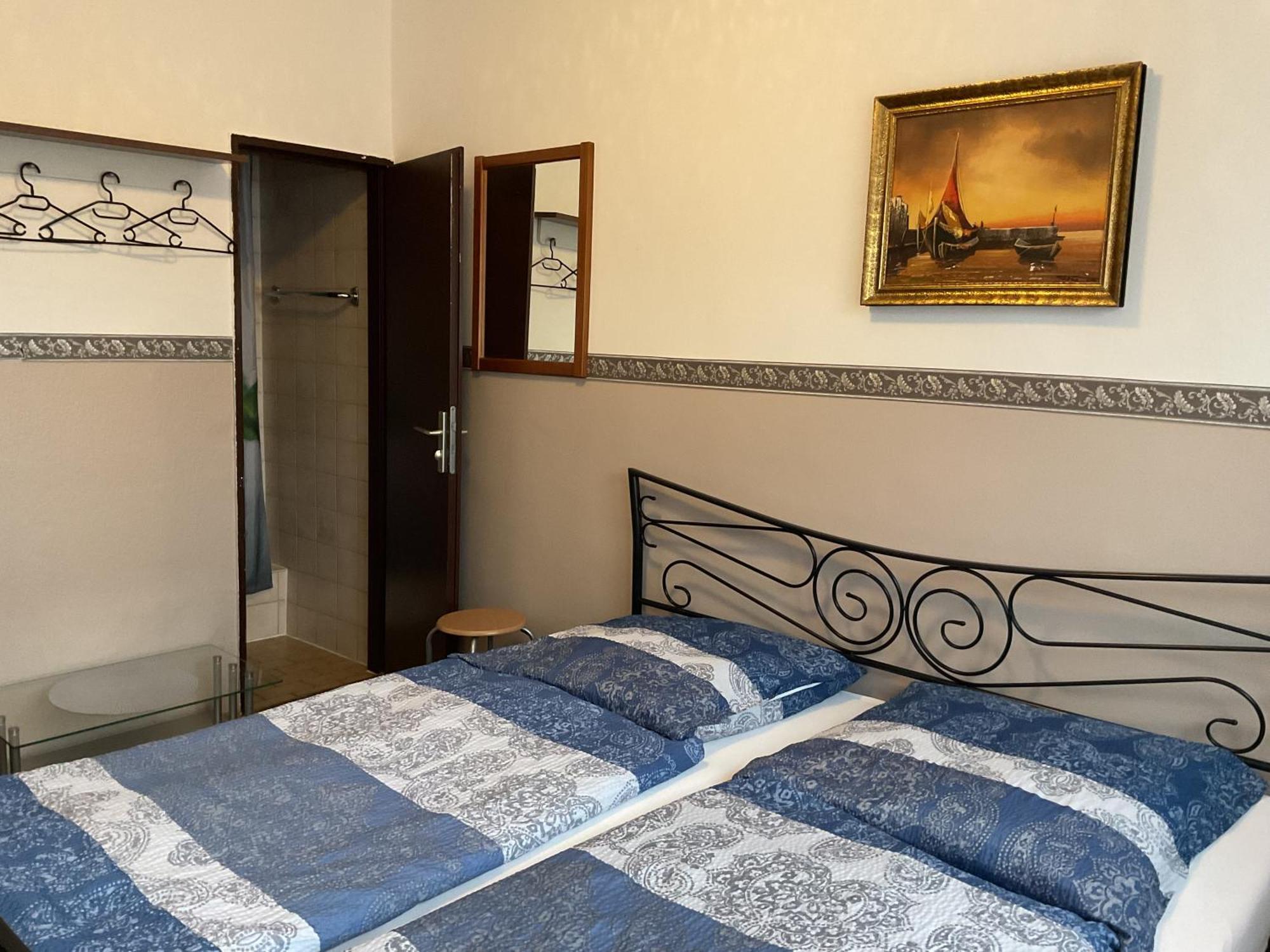 Pension&hostel Anna - Monteurzimmer Hostel *