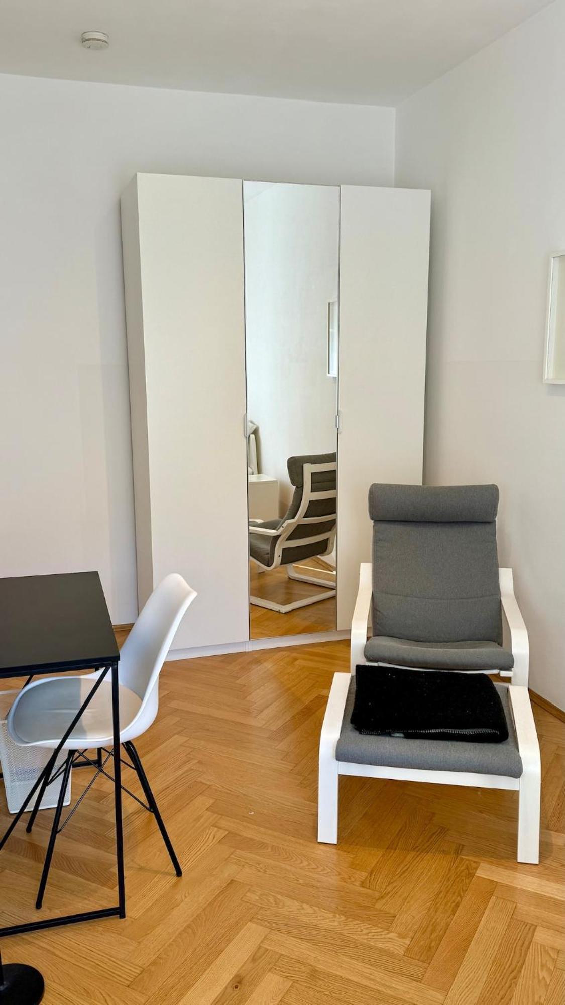 Connected Near Ostbahnhof With Balcony Apartment *