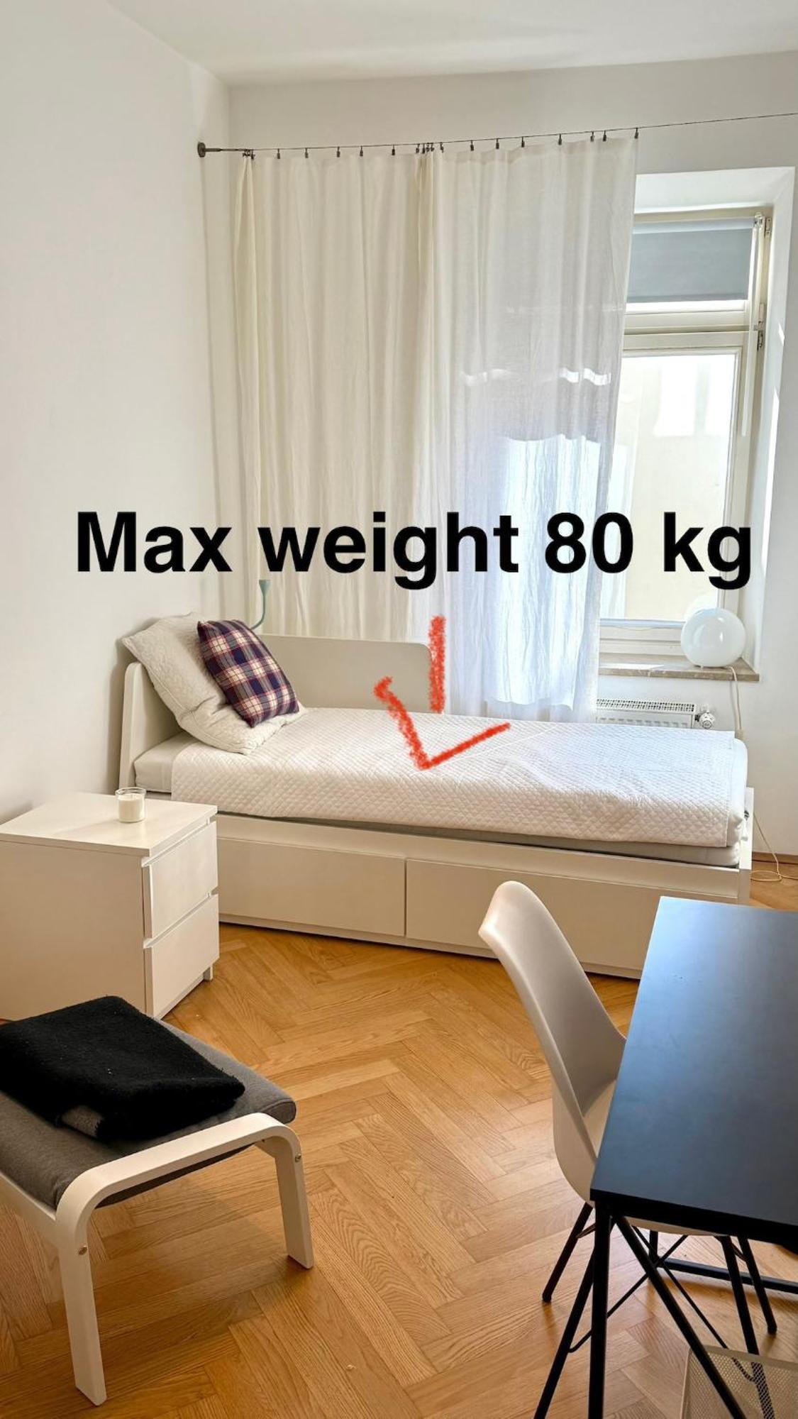 Connected Near Ostbahnhof With Balcony Apartment