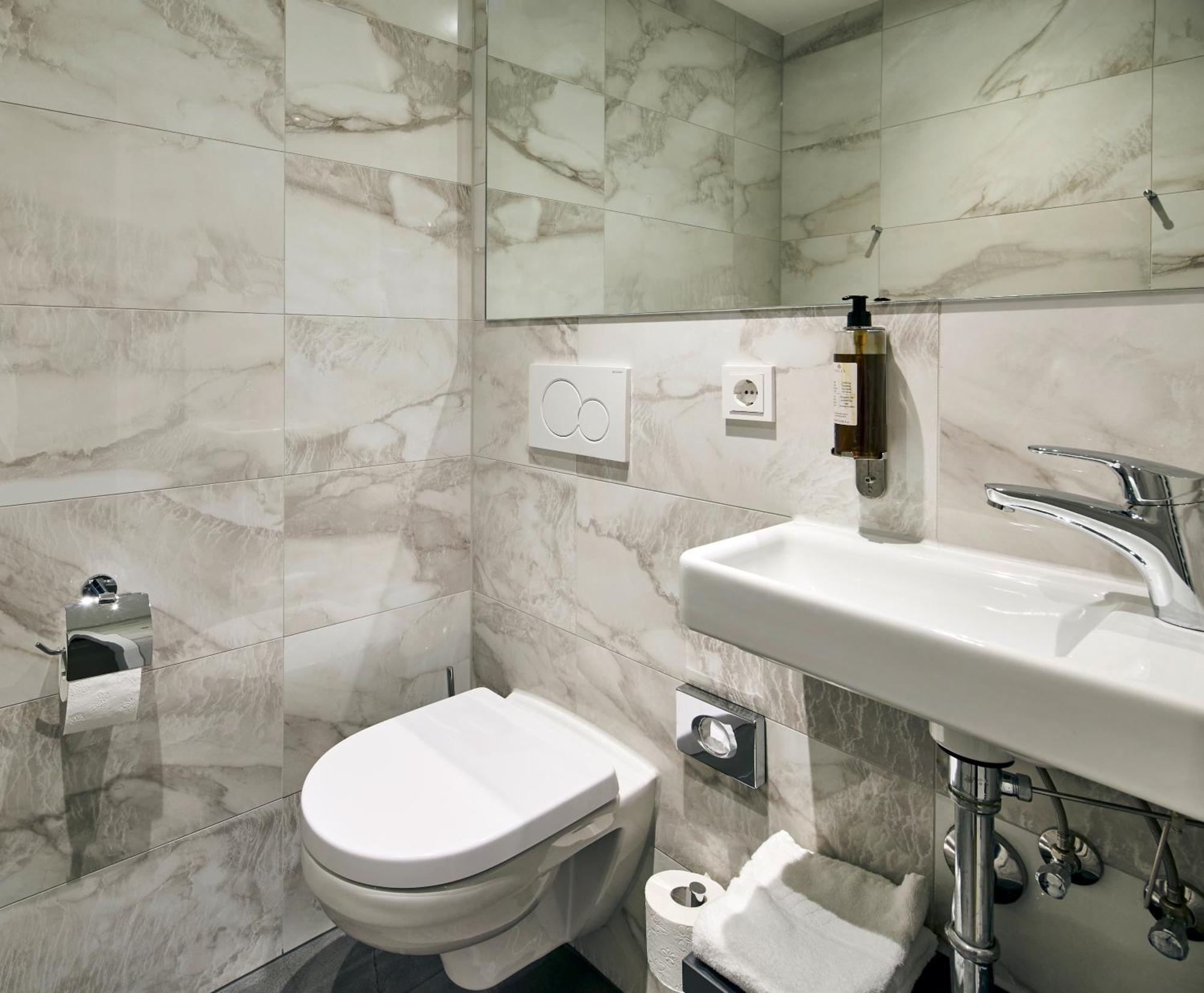 Kraft Hotel 3*