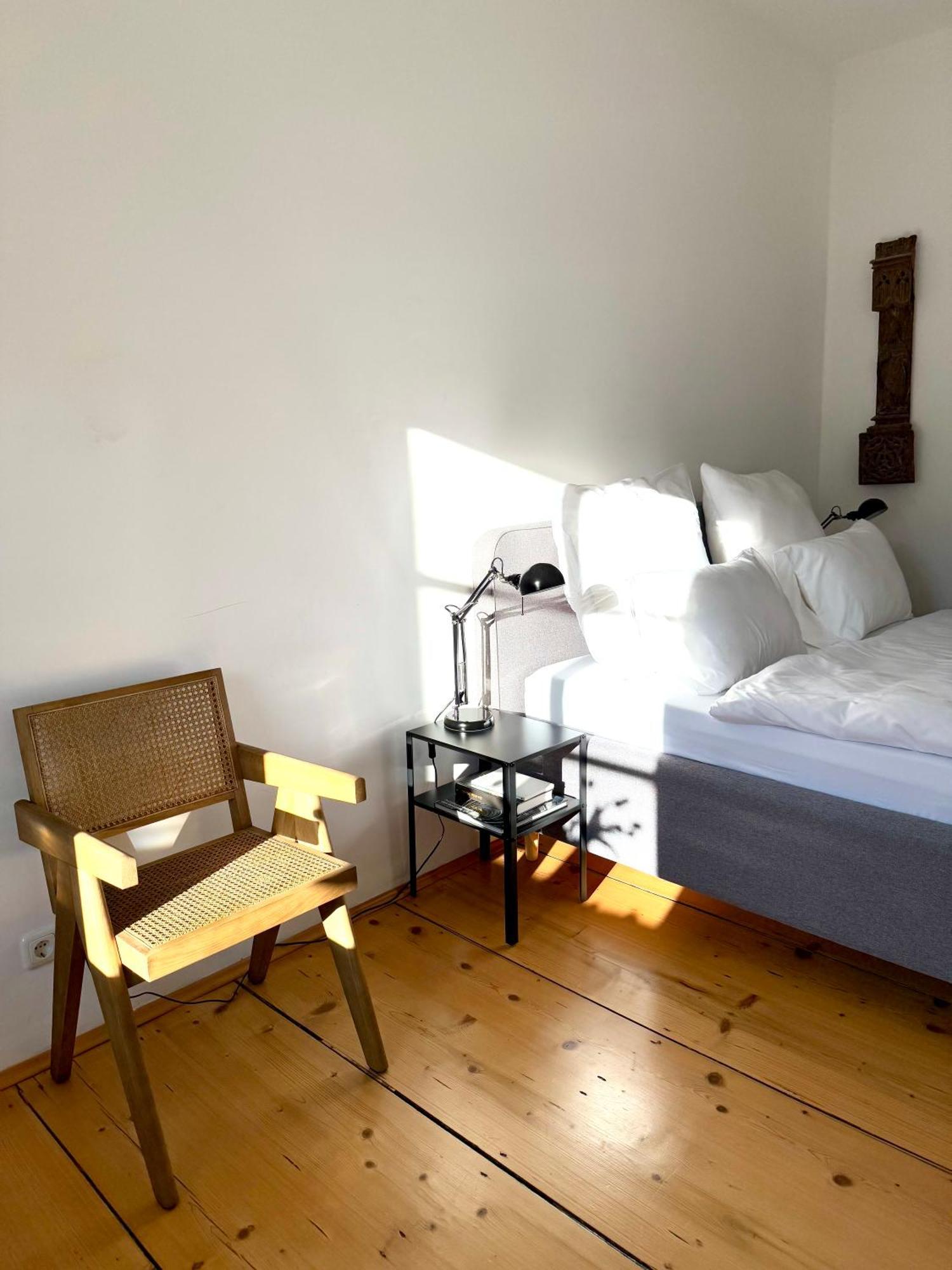 New Furnished, Exclusive Large Flat In Center, 30min To Airport *