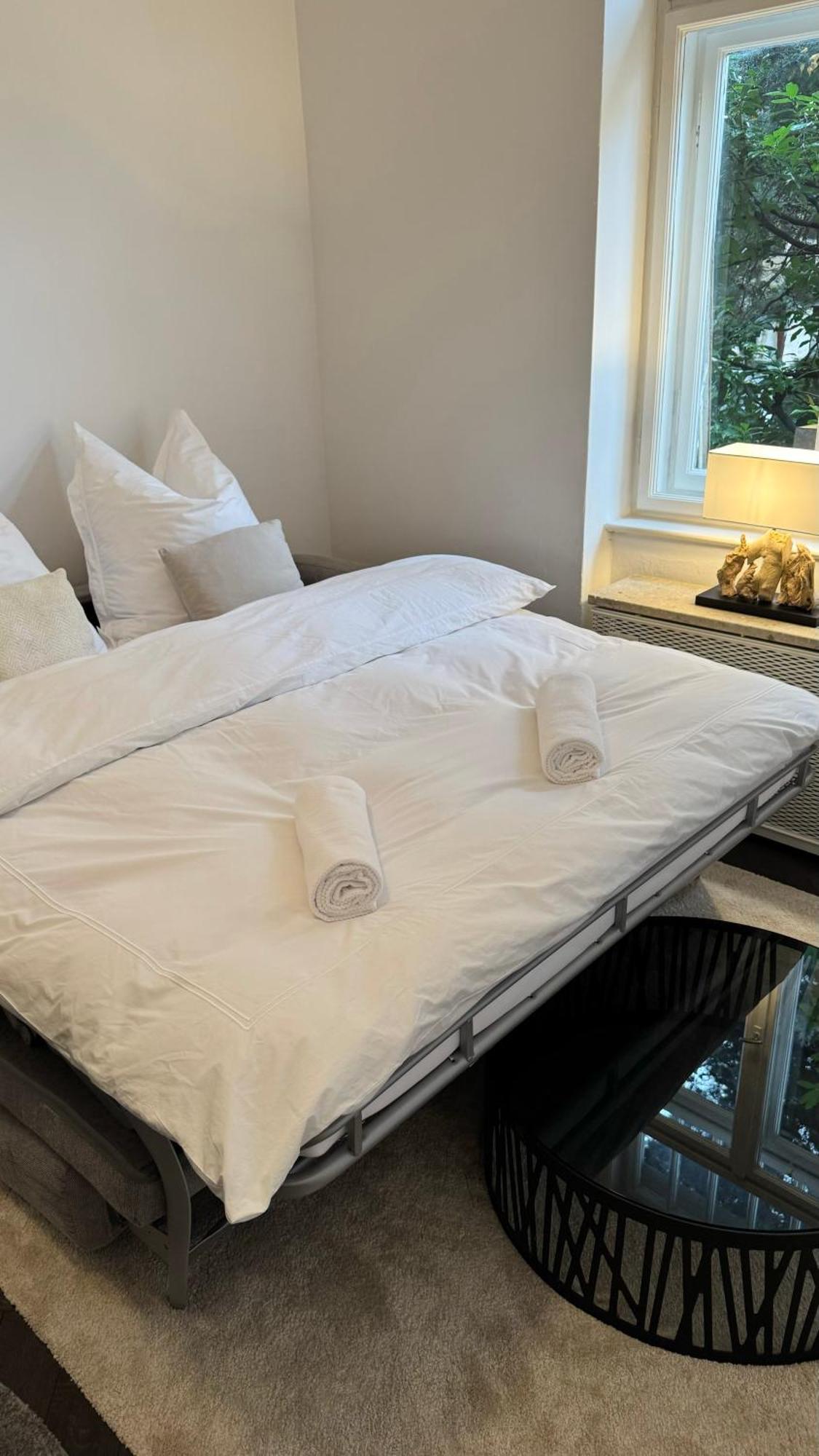 Luxusapartment Im Herzen Muenchens Fuer 1-4 Personen Apartment Munich