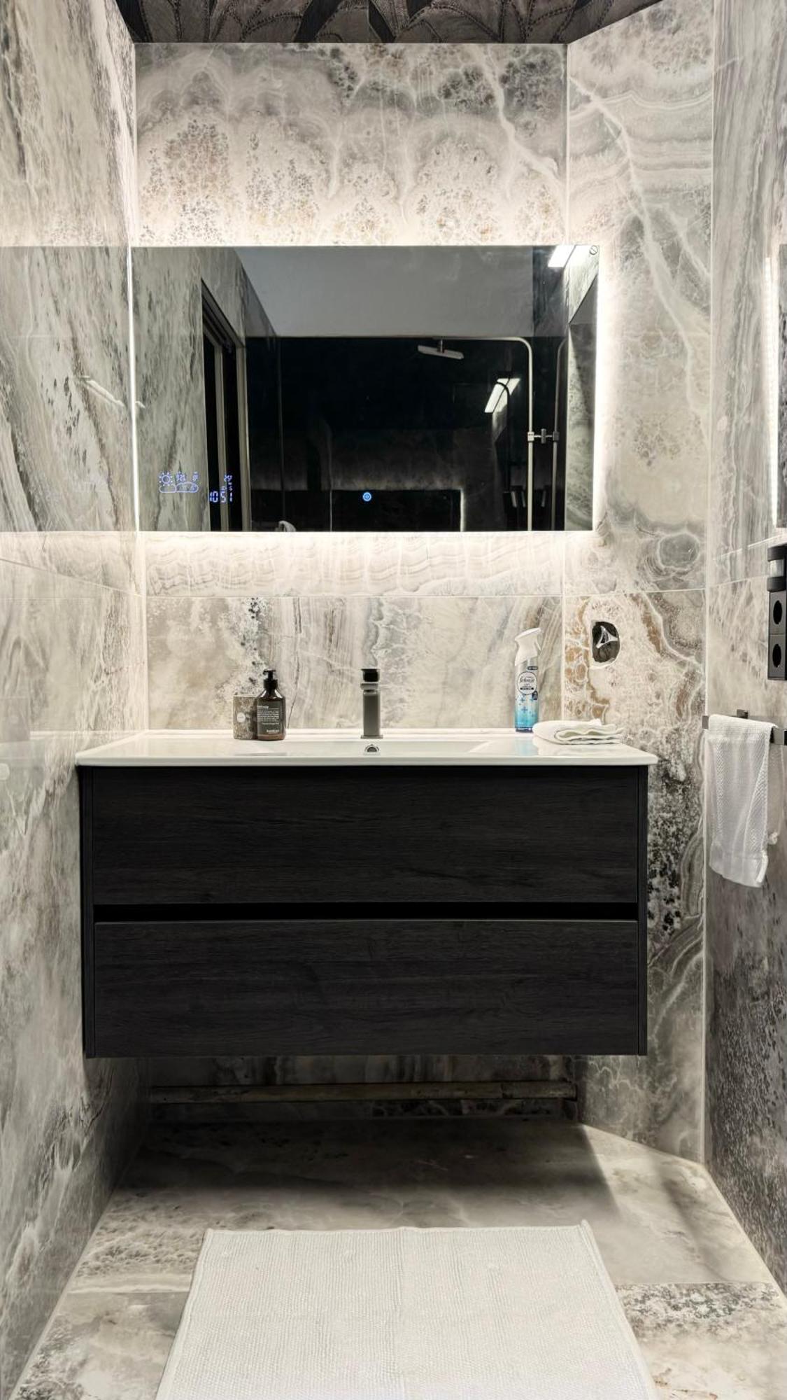Luxusapartment Im Herzen Muenchens Fuer 1-4 Personen Apartment *