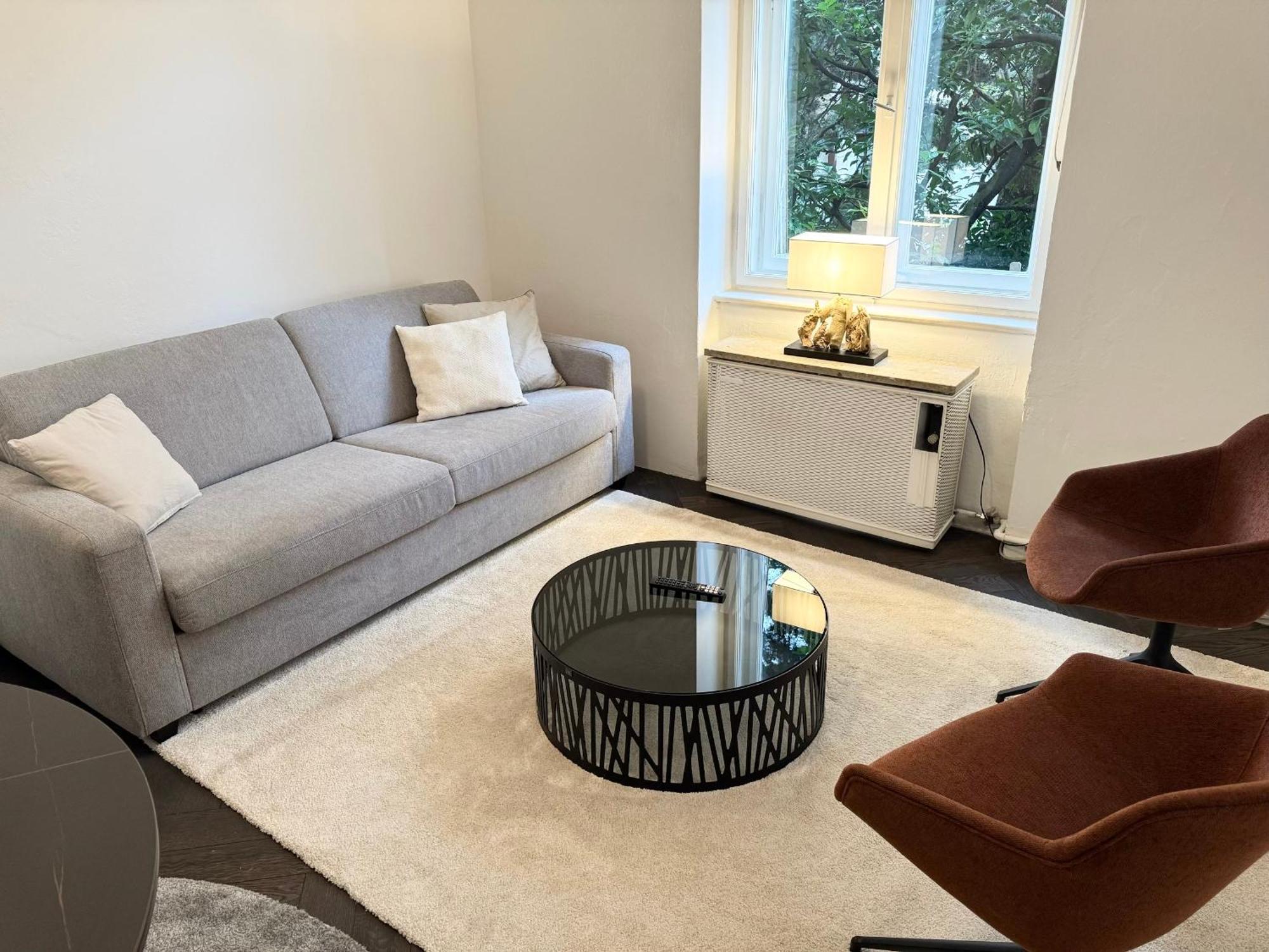 Apartment Luxusapartment Im Herzen Muenchens Fuer 1-4 Personen *