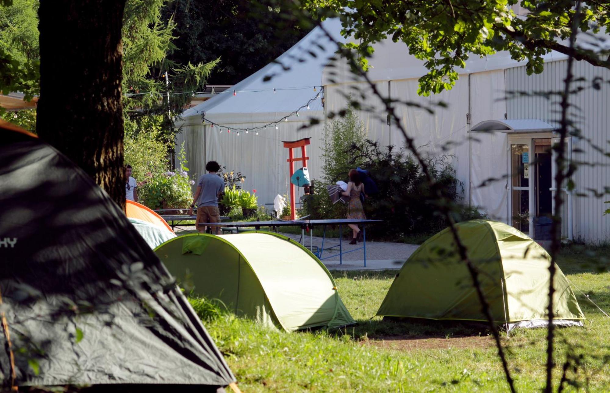 The Tent - Youth Only - Buchung Leider Nur Bis 30 Jahre Moeglich! Hostel *