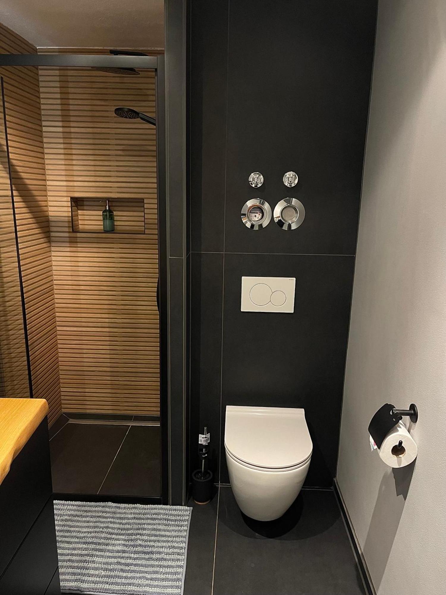 Apartment Modernes Designer Mit Balkon 5 Min Zum Oktoberfest & Munich