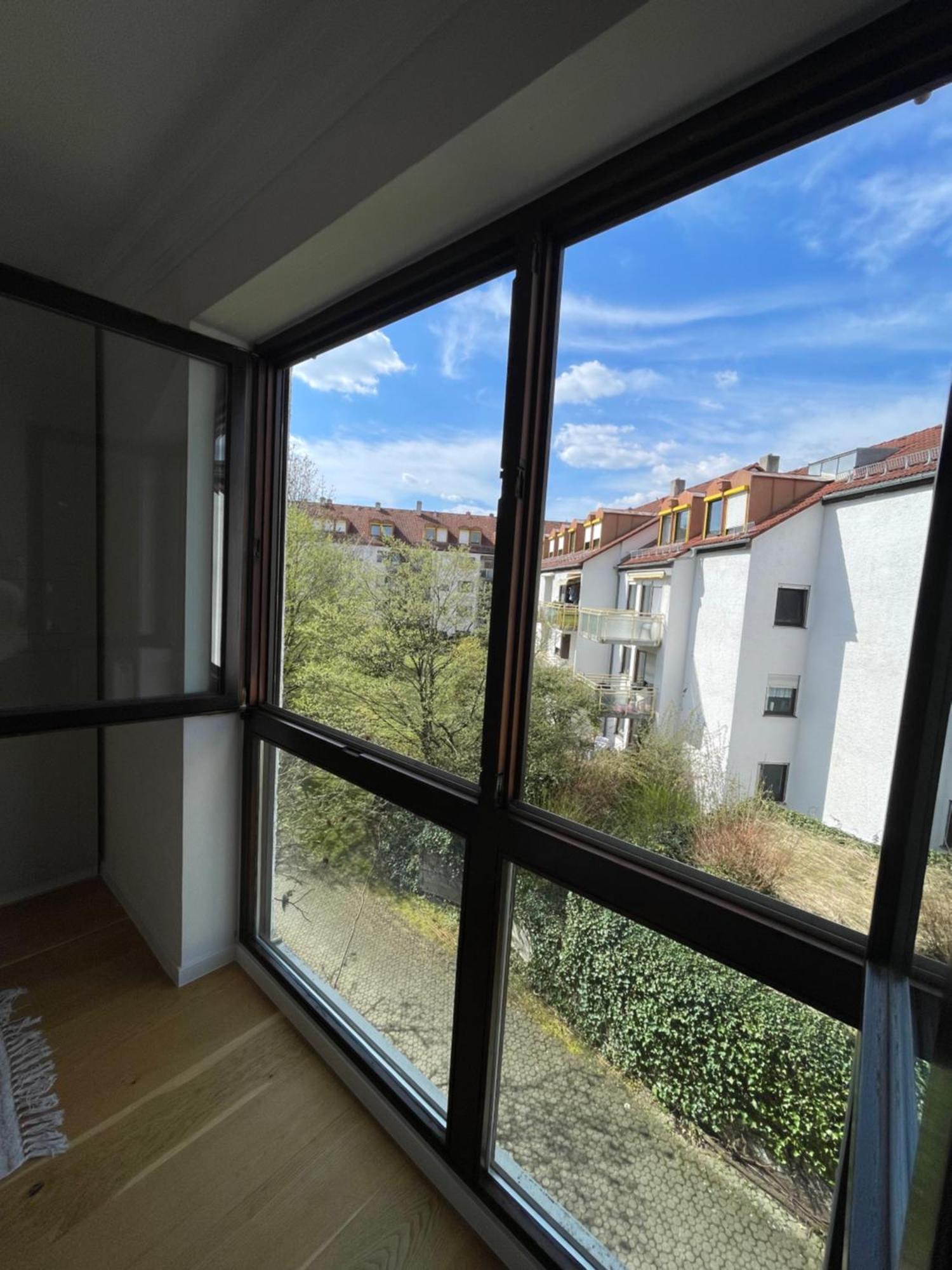 Modernes Designer Mit Balkon 5 Min Zum Oktoberfest & Apartment