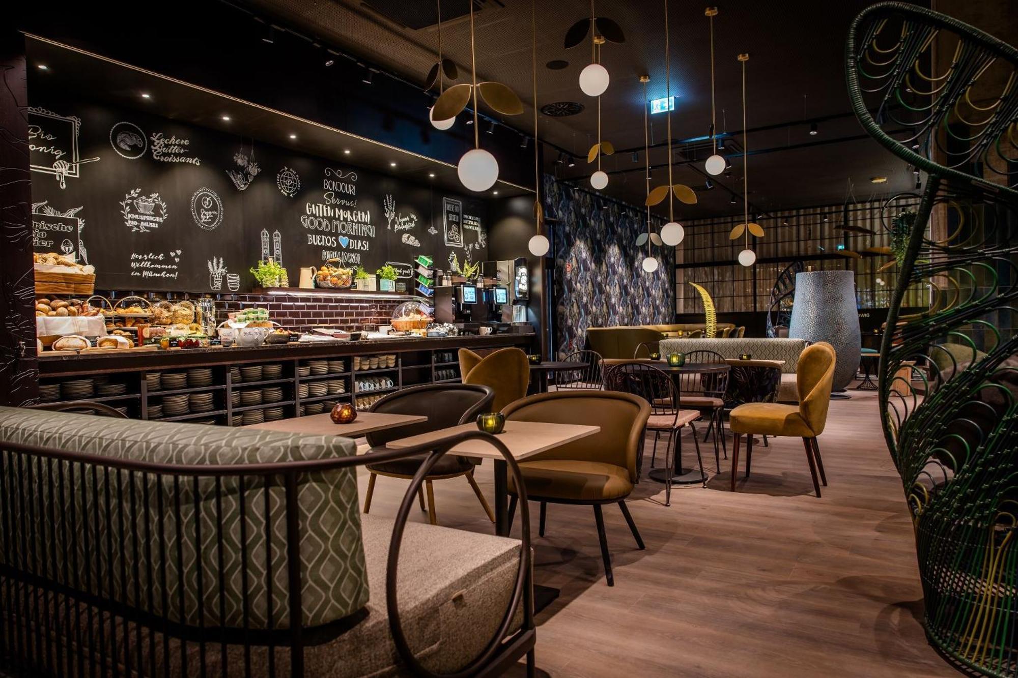 One Hauptbahnhof Hotel Munich