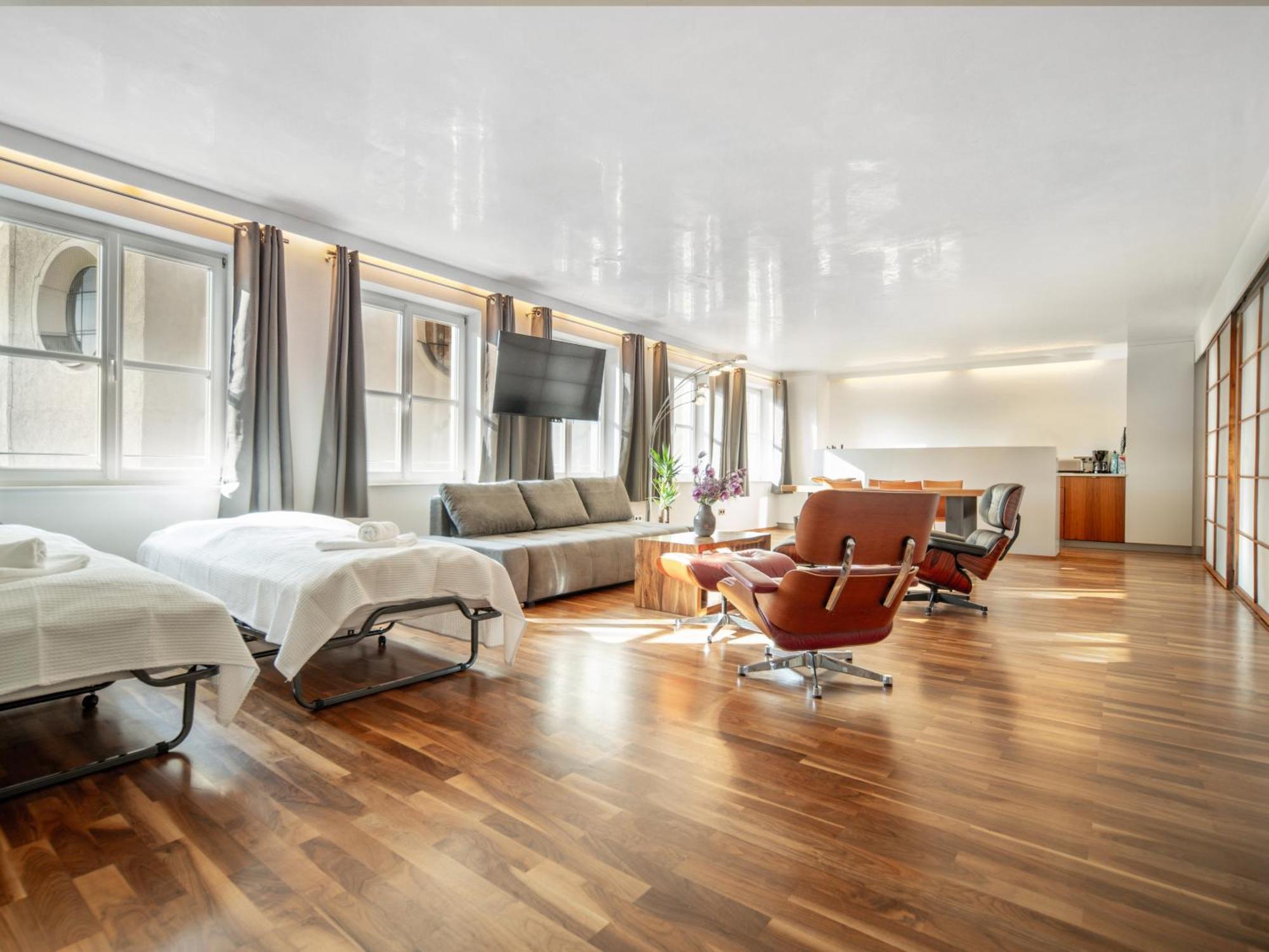 90m2 - 969 Sq Ft Of Luxury