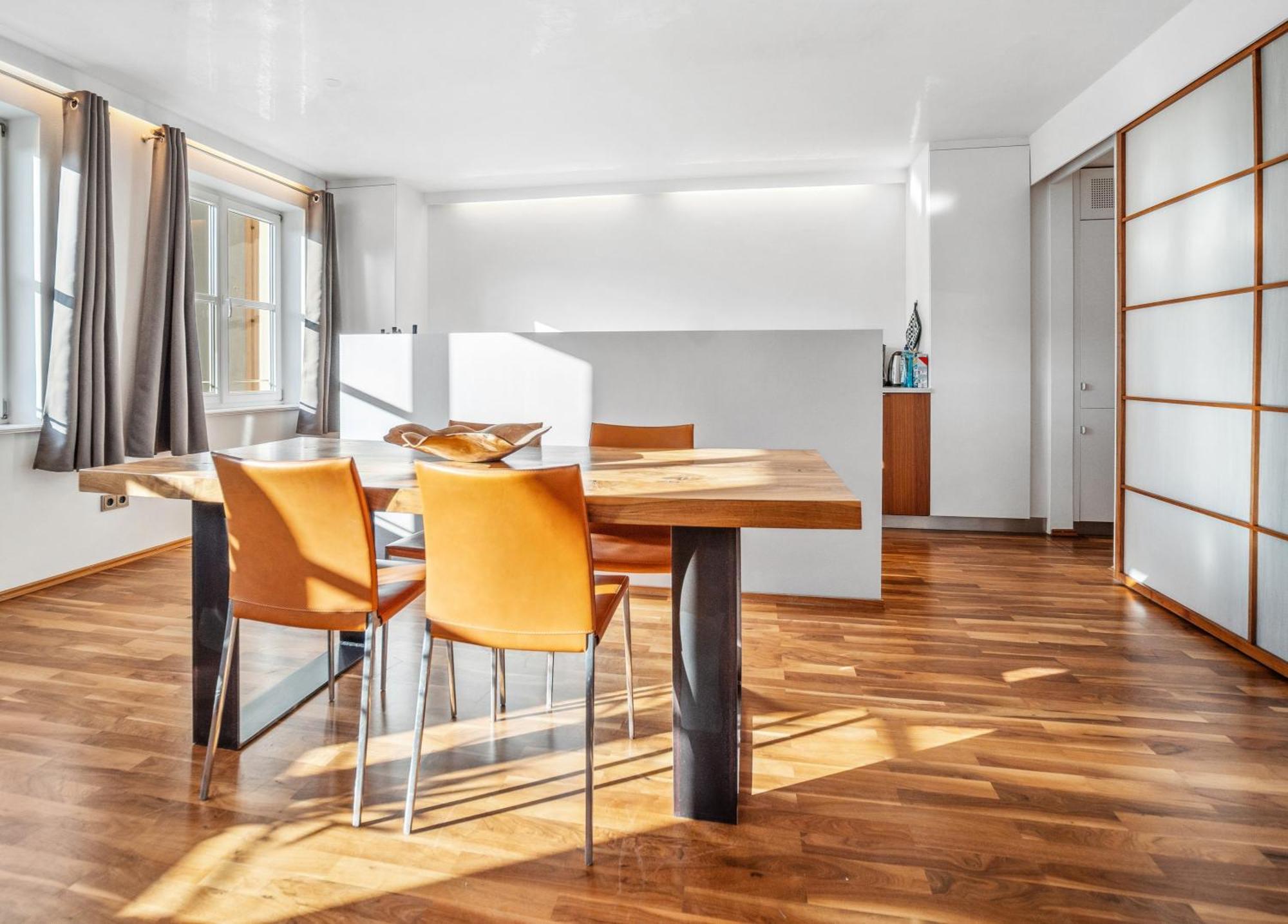 90m2 - 969 Sq Ft Of Luxury *