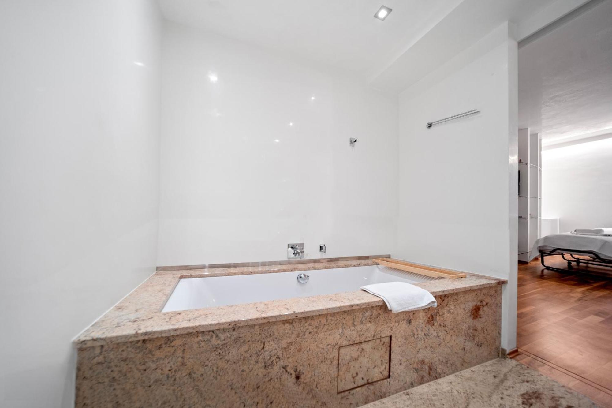 90m2 - 969 Sq Ft Of Luxury * Munich