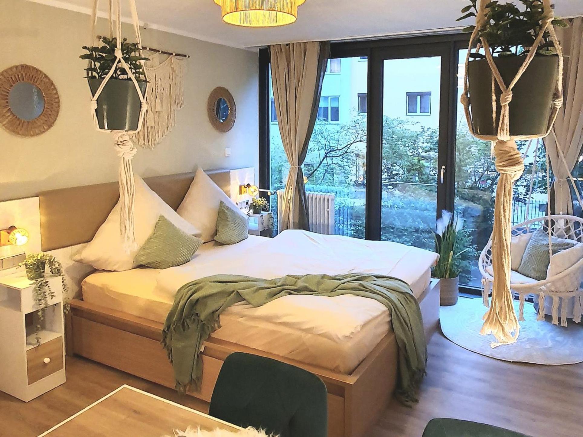 Bohemian Chic Sage Dreams - Station
