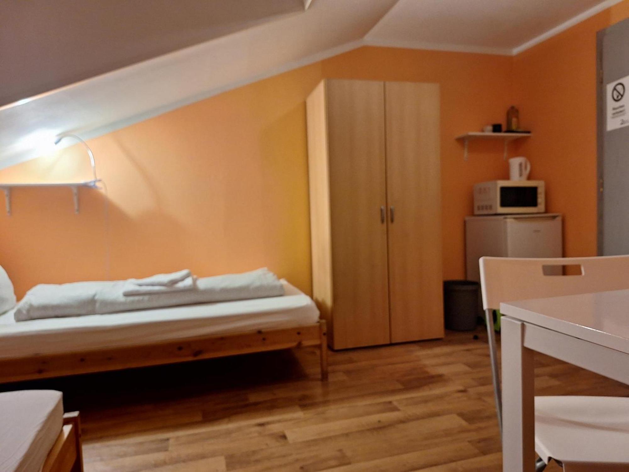 Hostel Budget Aubing Apartmenthostel Aub 162 *