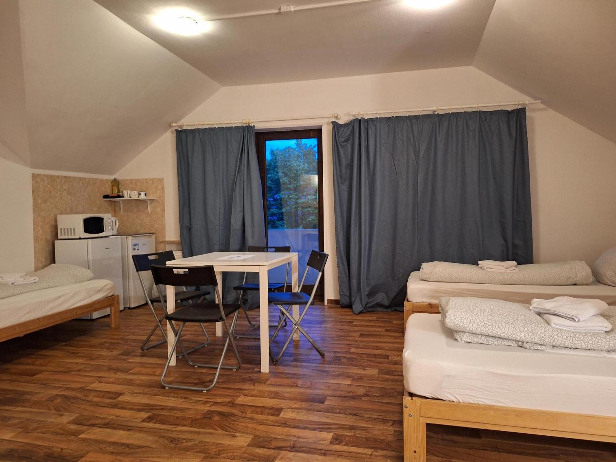 Hostel Budget Aubing Apartmenthostel Aub 162 Munich