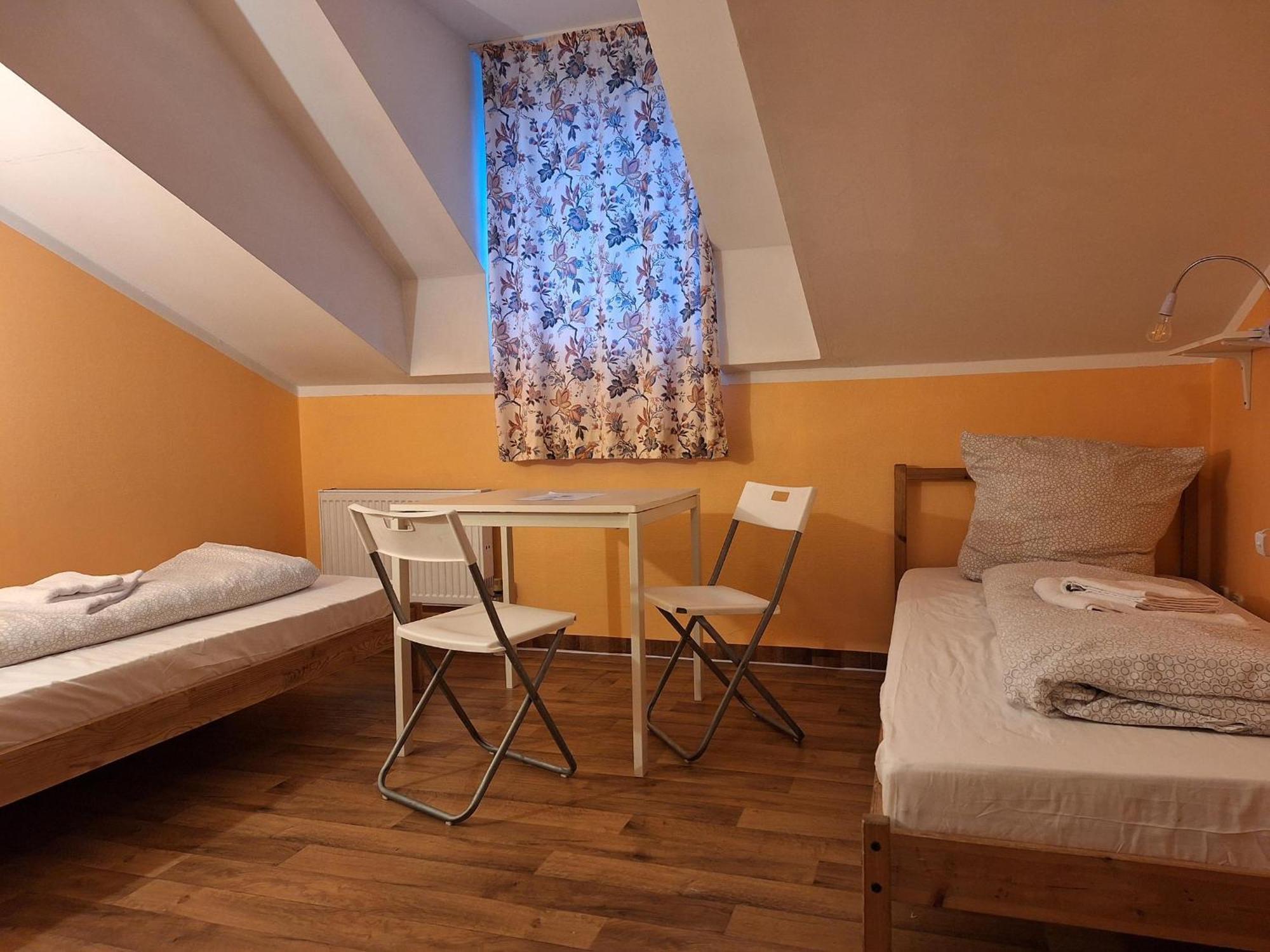 Budget Aubing Apartmenthostel Aub 162 Hostel