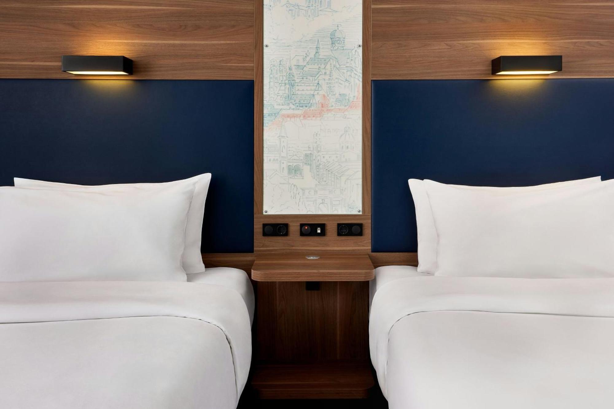 Aloft 4*