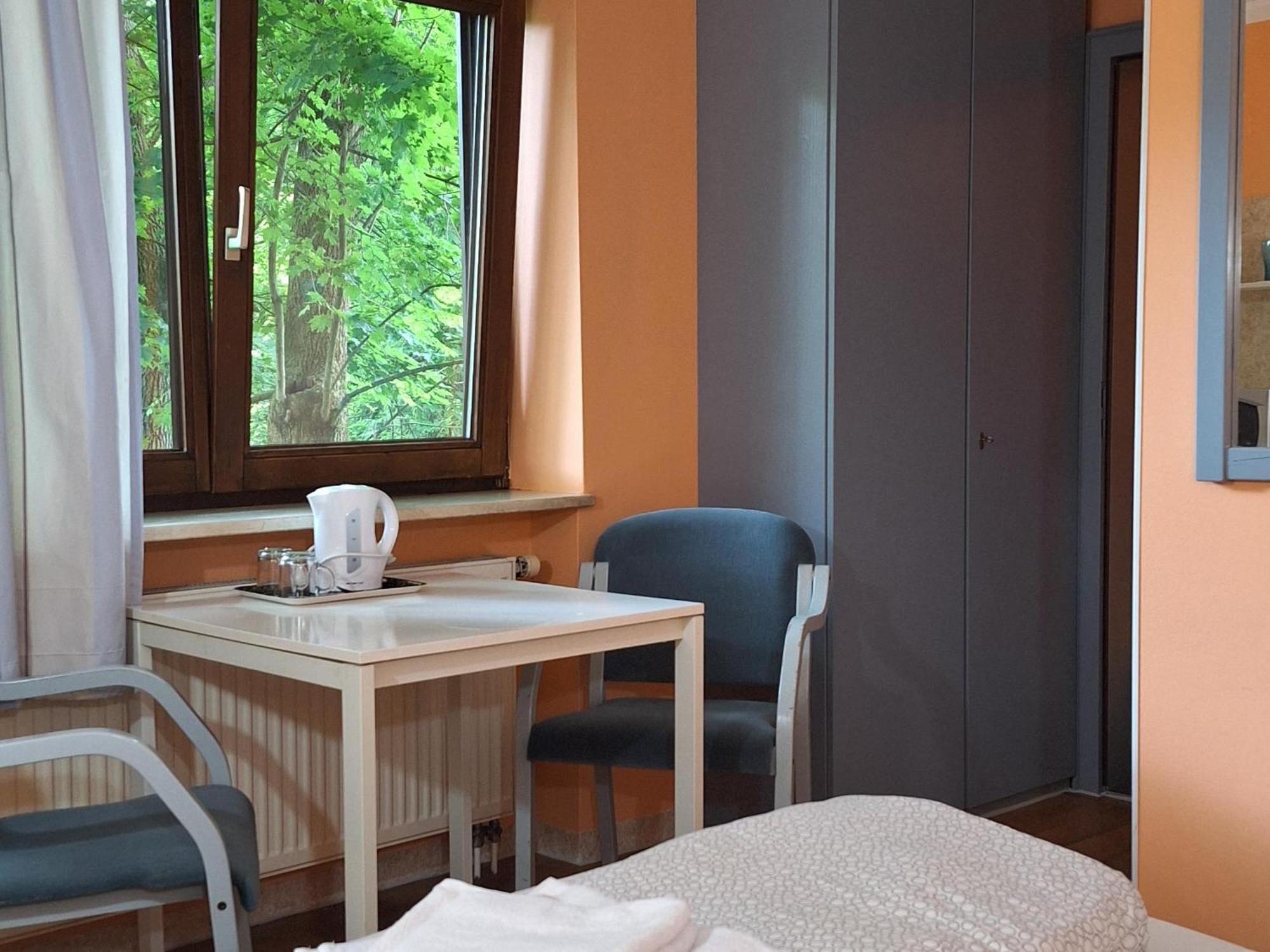 Budget Aubing Apartmenthostel Aub 162 Hostel Munich